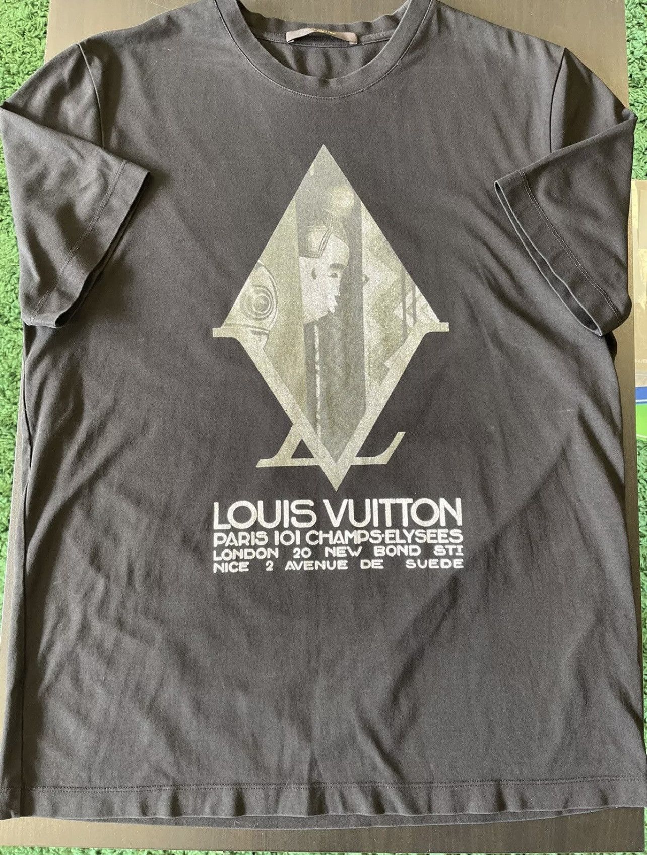 Louis Vuitton Size XL - Louis Vuitton Men's Diamond Address Afircan Art Size US XL / EU 56 / 4 - 1 Thumbnail
