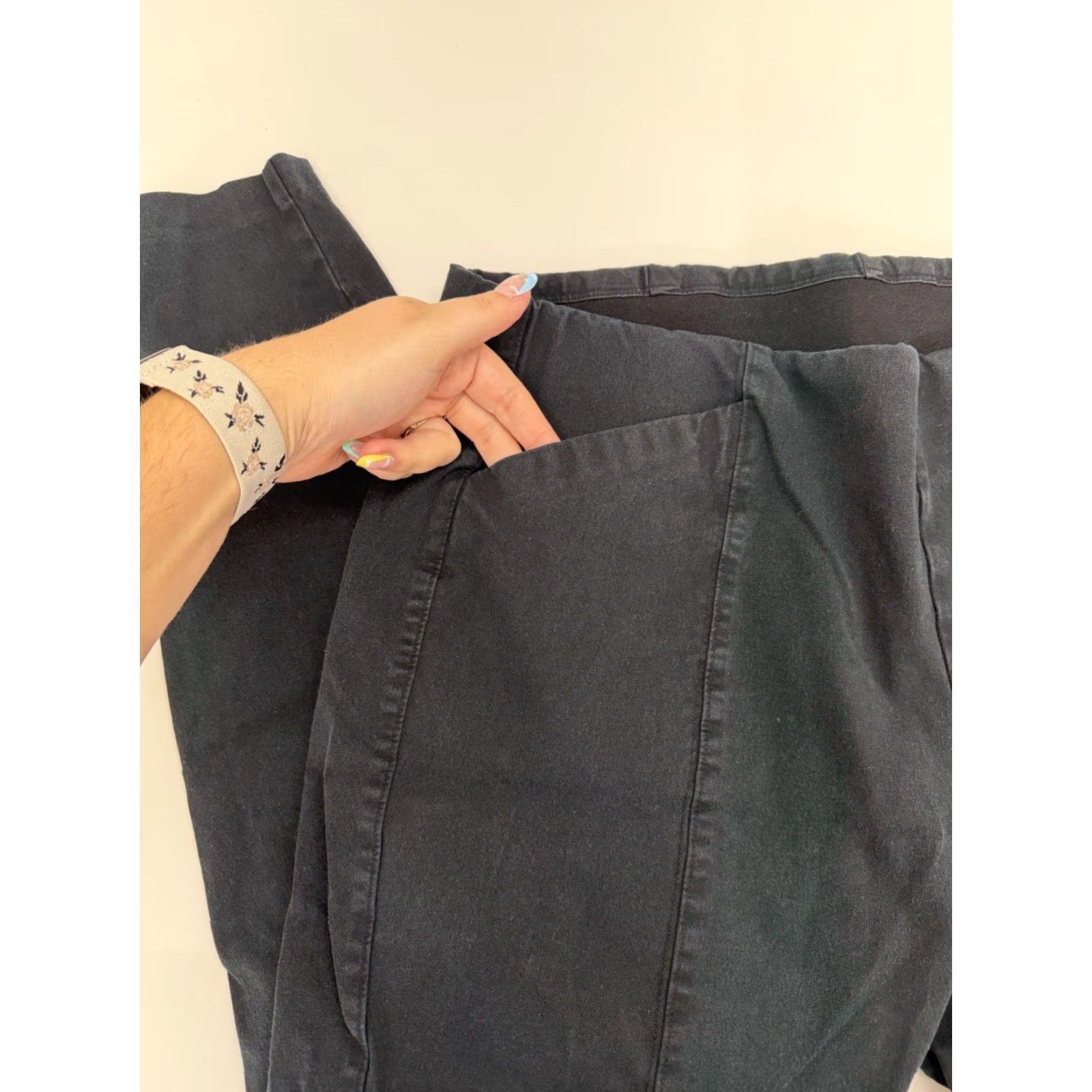 Old Navy Old Navy Womens Dress Pants XL High Rise Skinny Black Pull On Pants Womens XL Black Dress Pants Skinny High Rise Pull On Size 40" / US 18 - 2 Thumbnail