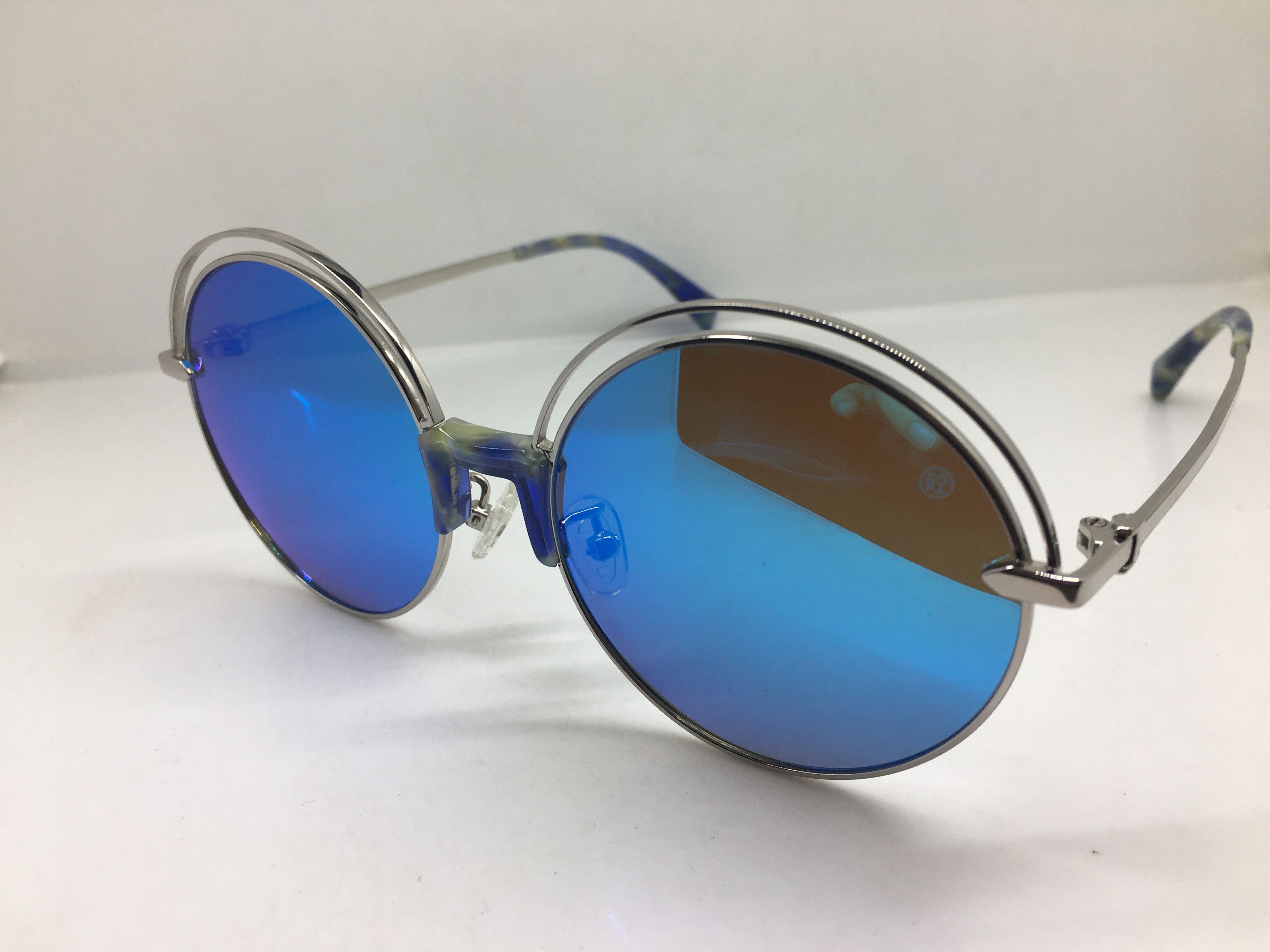 Other Silver Round Sunglasses Frame PIN UP GIRL Size ONE SIZE - 3 Thumbnail