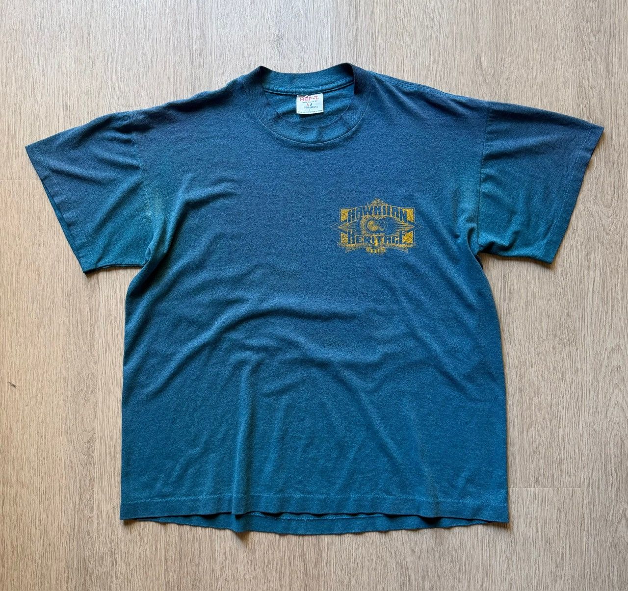 Vintage Vintage 1991 Hawaiian Pride Single Stitch Tee Size L Size US L / EU 52-54 / 3 - 5 Thumbnail