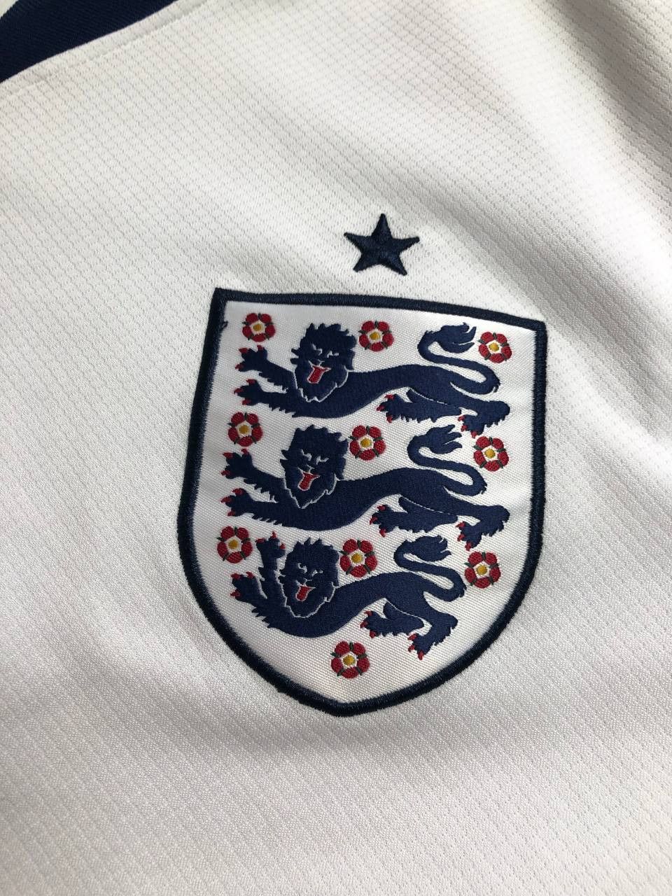Nike Jerseys Nike Football England DRI-FIT T-Shirt Y2K Vintage Size US M / EU 48-50 / 2 - 6 Thumbnail