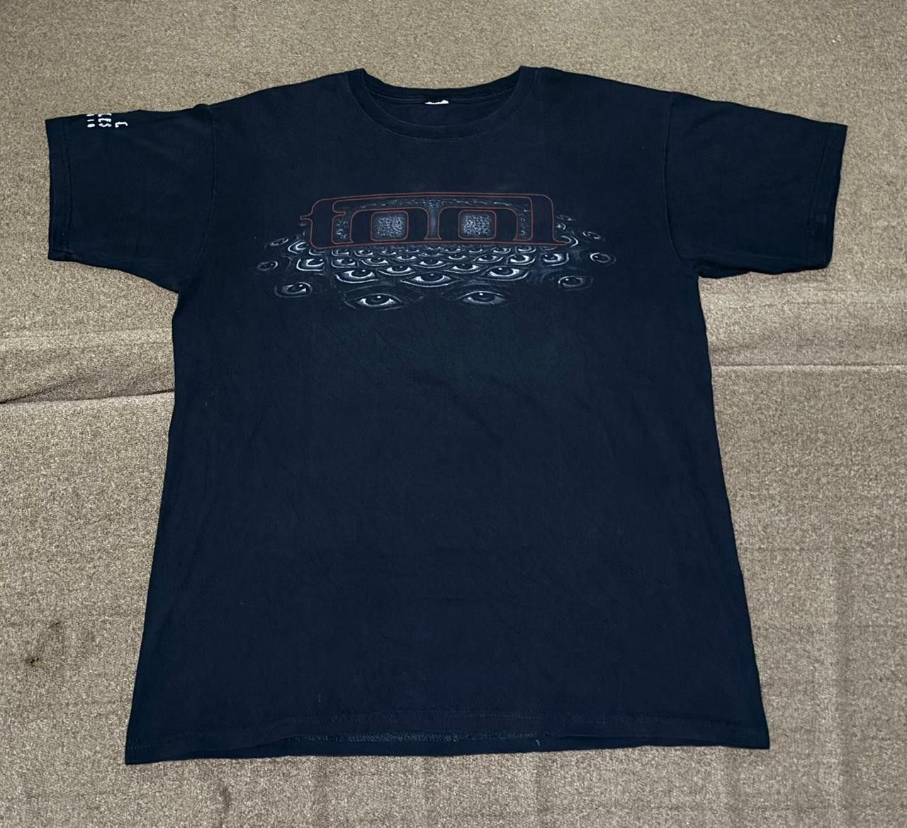 Band Tees Vtg Y2k Tool Shirt NIN RHCP Deftones Slipknot Size US L / EU 52-54 / 3 - 2 Thumbnail