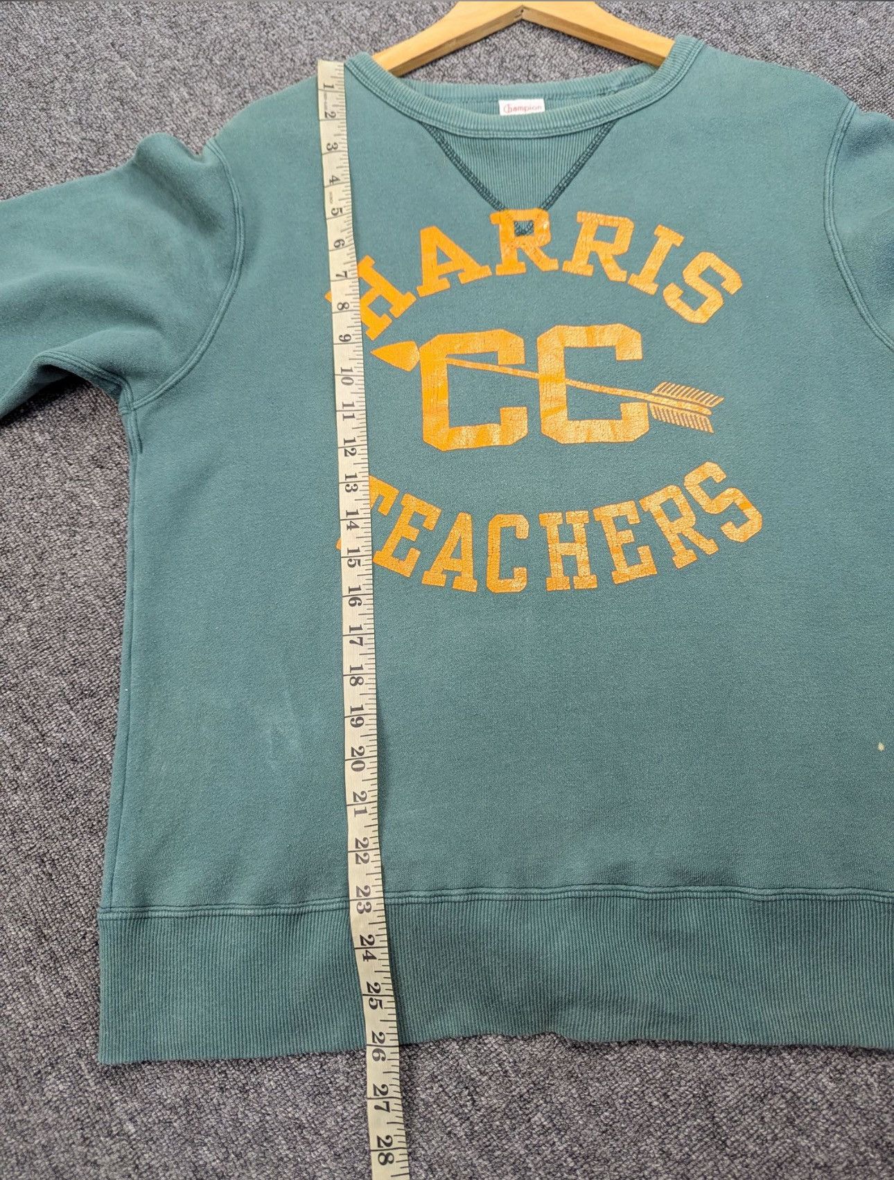 Champion Vintage 50’s Champion Running Man Sun-faded Sweatshirt Size US M / EU 48-50 / 2 - 8 Thumbnail