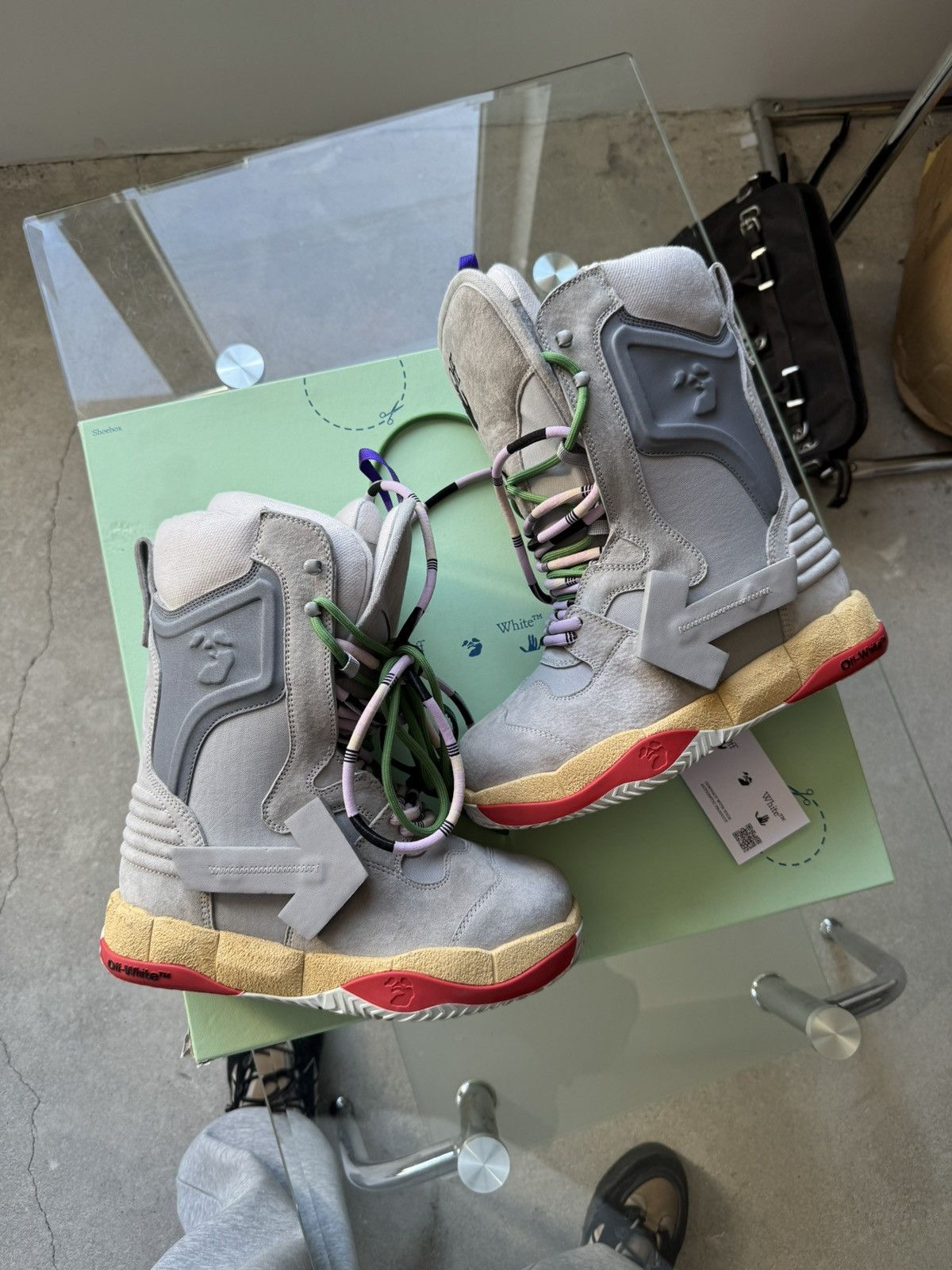 Off-White Off-White Snow Sneakers by Virgil Abloh Size US 6 / IT 36 - 1 Thumbnail