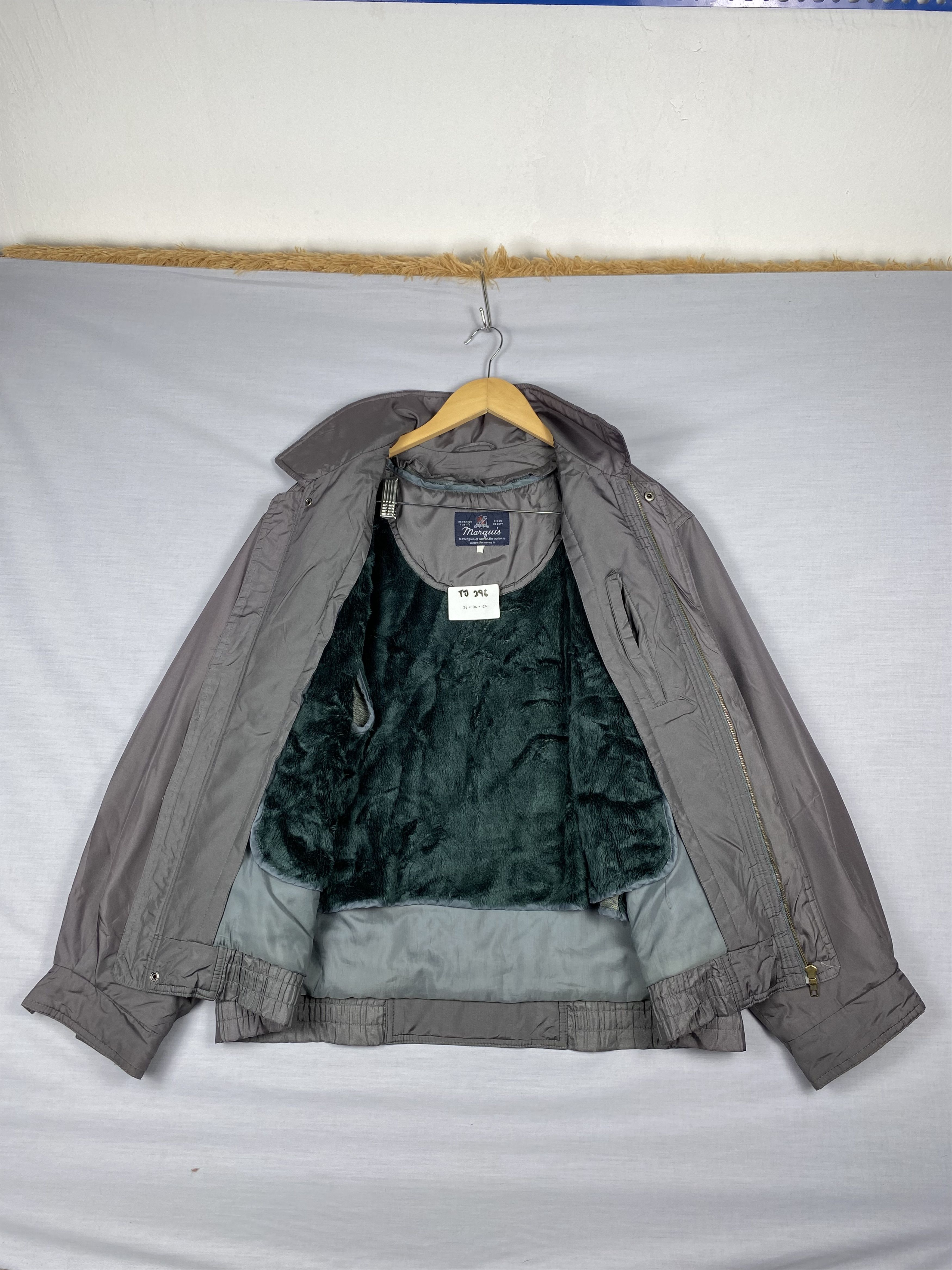 Japanese Brand Vintage Japanese Minimalist Nylon Light Jacket Size US L / EU 52-54 / 3 - 2 Thumbnail