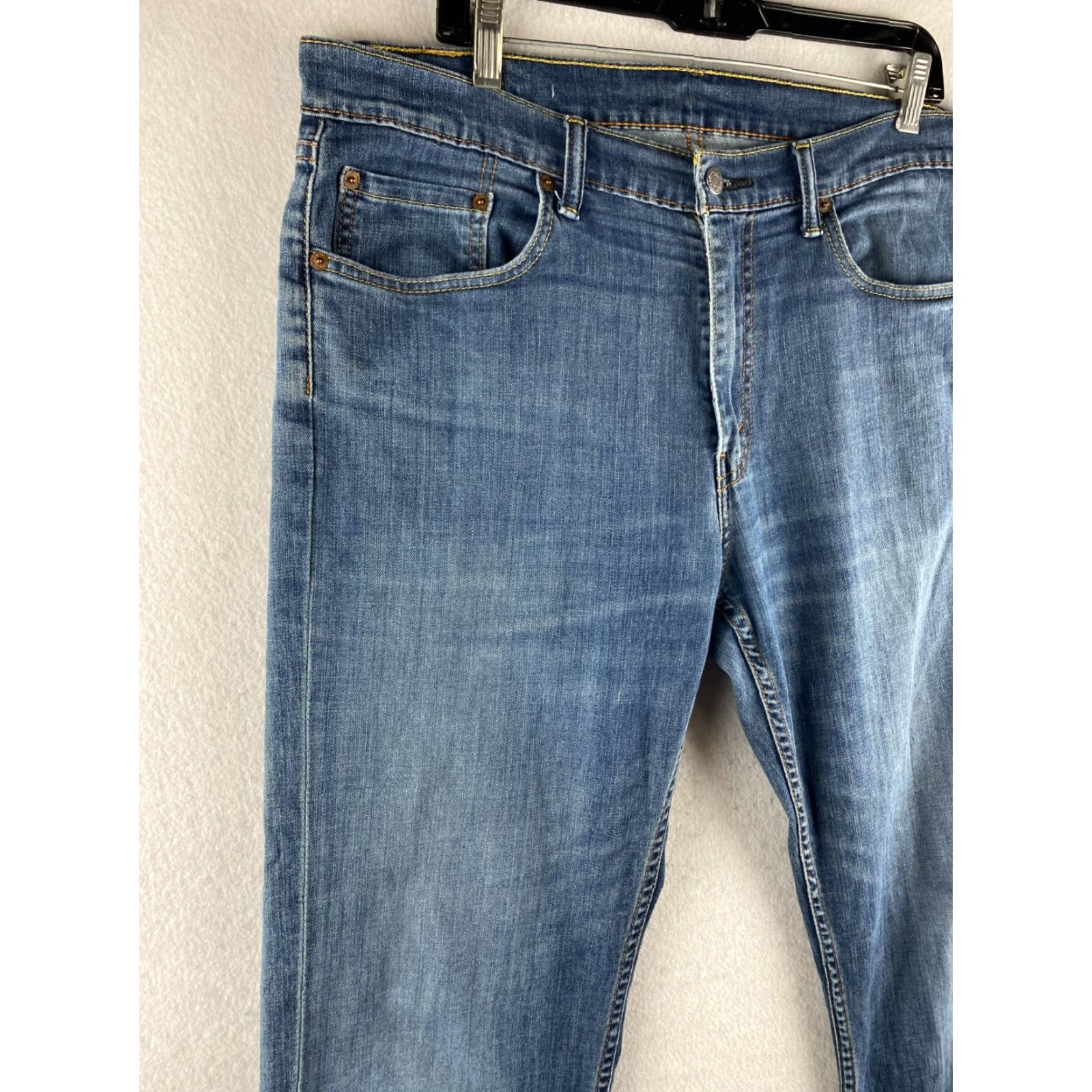 Levi's Levi's Jeans Mens 559 Blue Relaxed Straight 36 x 32 Distressed Medium Wash Denim 5-Pocket Design Jeans Mens Size US 36 / EU 52 - 3 Thumbnail