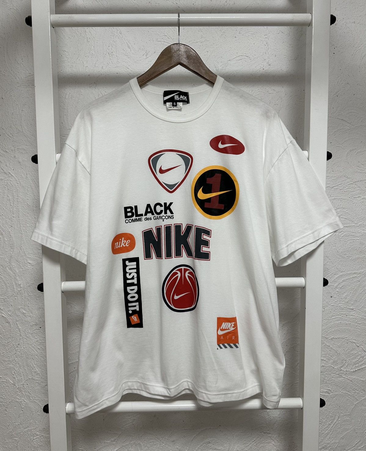 Comme des Garcons × Nike Nike x Comme des Garçons T-Shirt Size S Oversized Streetwear Size US S / EU 44-46 / 1 - 1 Thumbnail