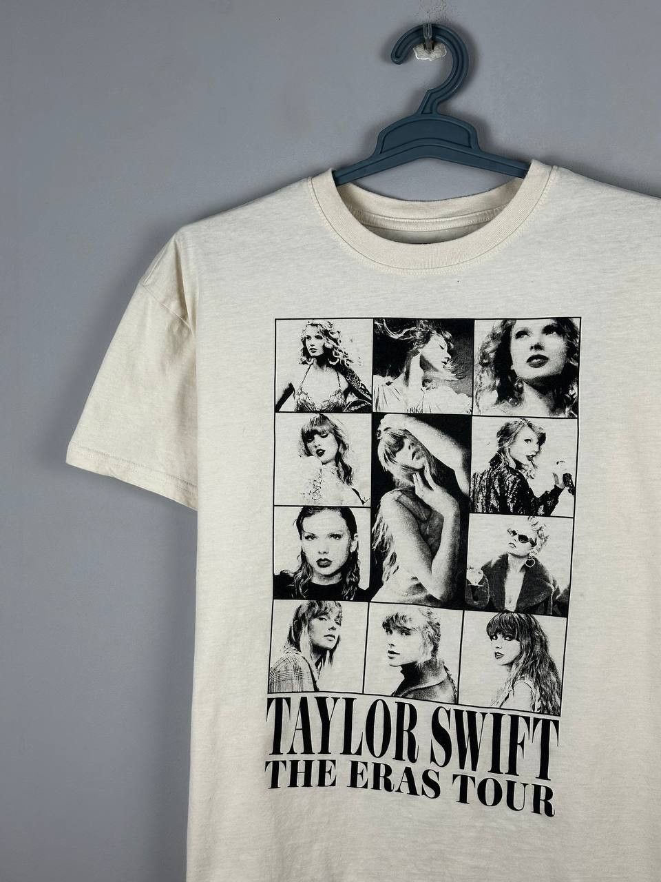 Band Tees Taylor Swift The Eras Tour Rare Printed T Shirt Size XS / US 0-2 / IT 36-38 - 3 Thumbnail