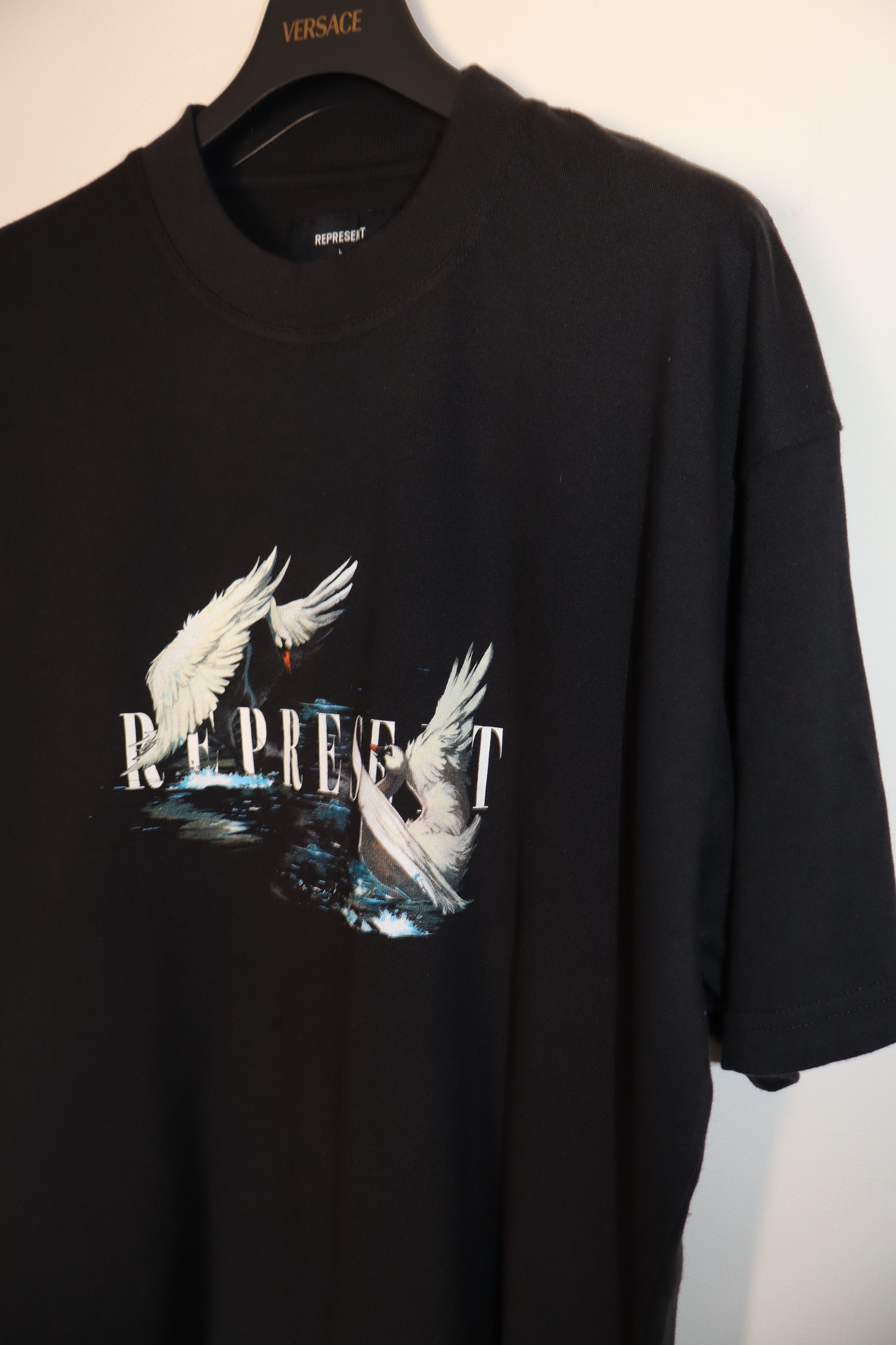Represent Clo. Swan print t-shirt Size US L / EU 52-54 / 3 - 6 Thumbnail