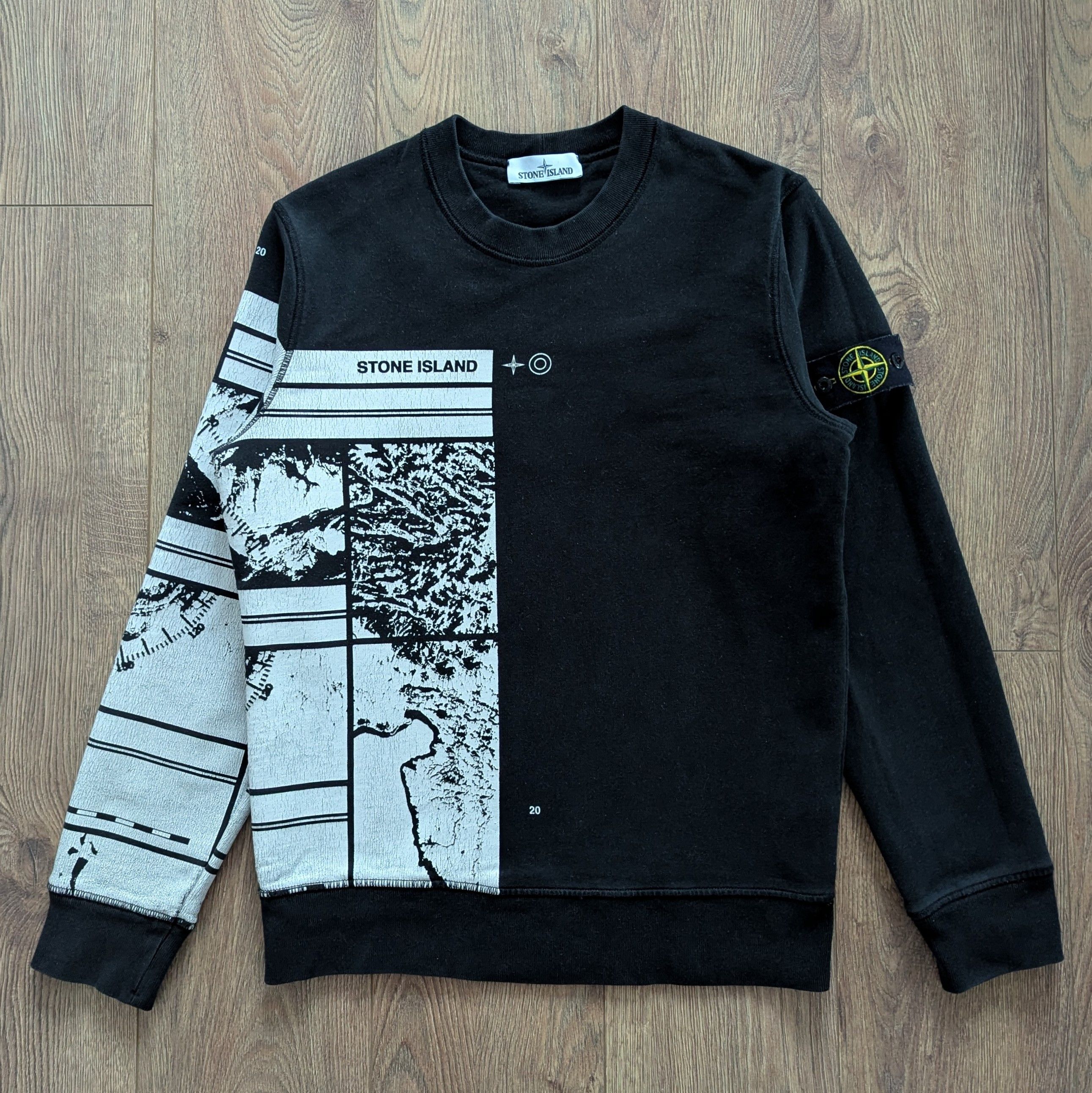 Stone Island STONE ISLAND Mural Graphic Sweatshirt Size M Casual Clothing Size US M / EU 48-50 / 2 - 1 Thumbnail