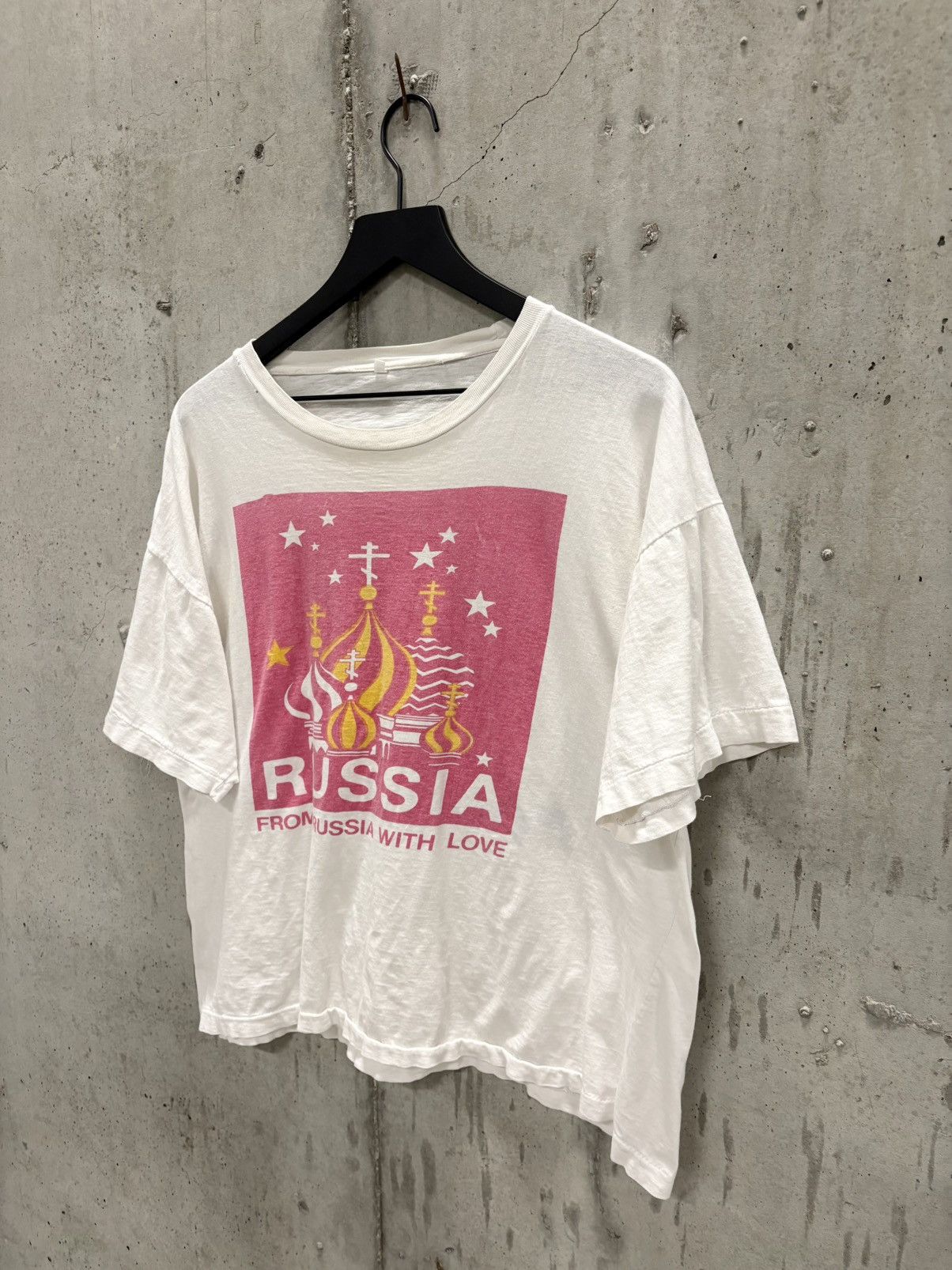 Vintage Vintage Russia With Love Shirt Thrash Faded Grunge Band Boxy Size US M / EU 48-50 / 2 - 2 Thumbnail