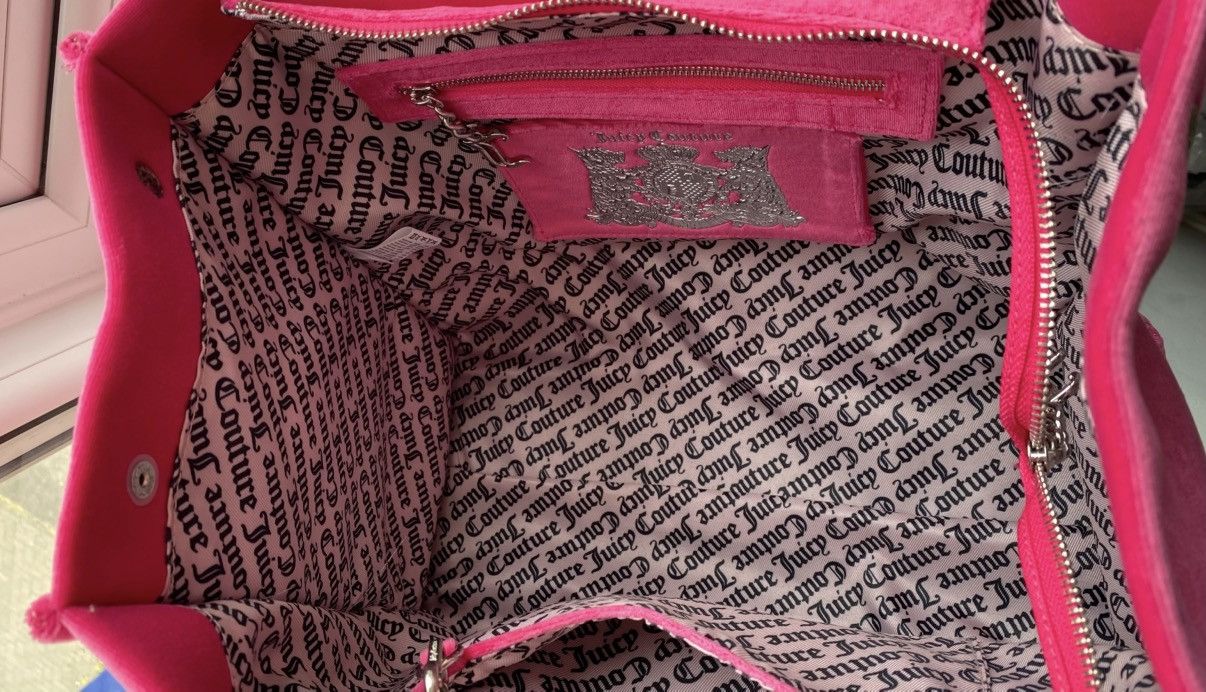 Juicy Couture Juicy Couture Iris Patch Velvet L. Shop Size ONE SIZE - 6 Thumbnail