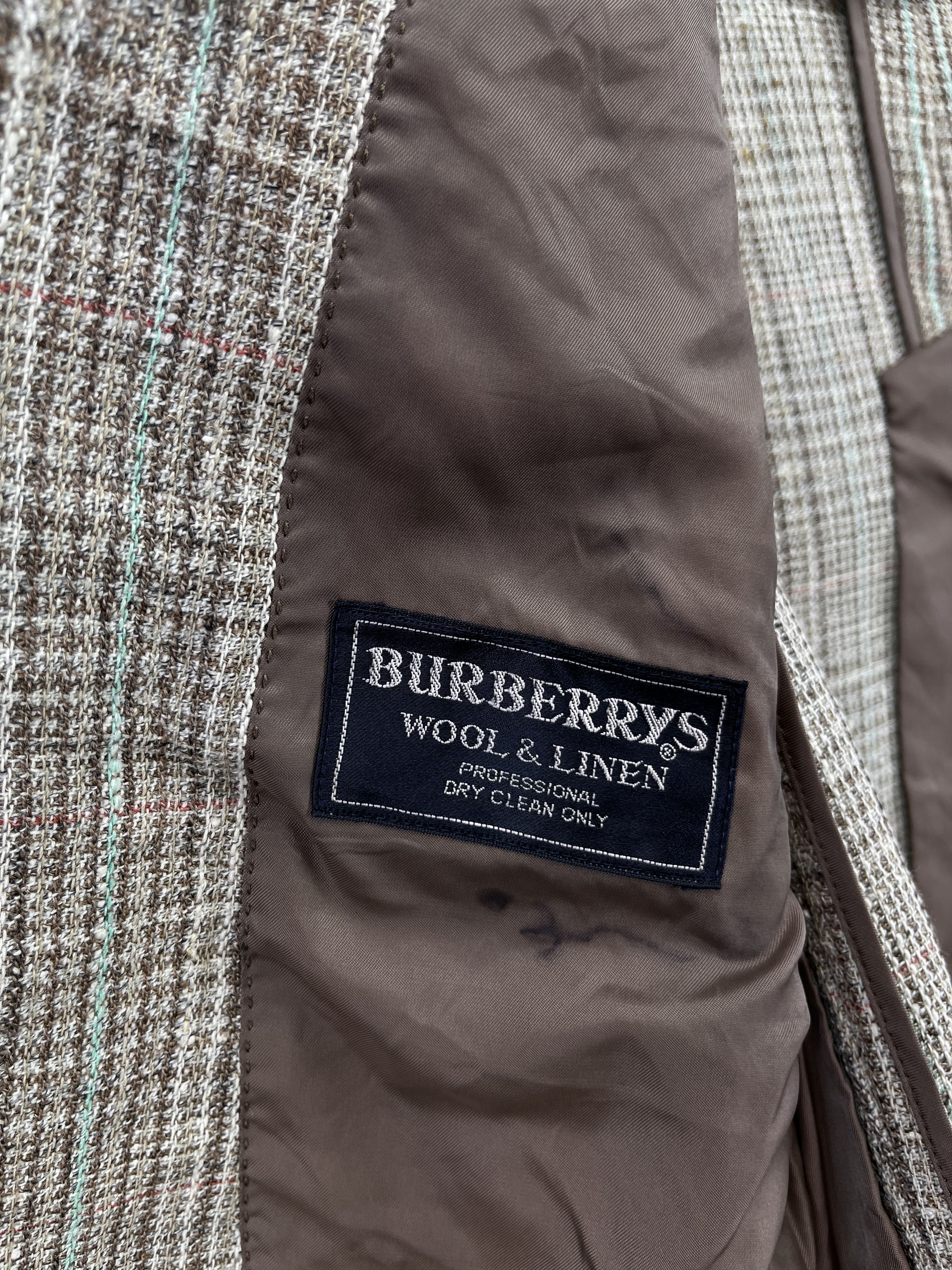 Burberry Vintage Burberry Rare Wool Blazer Coat Jacket Size US S / EU 44-46 / 1 - 7 Thumbnail