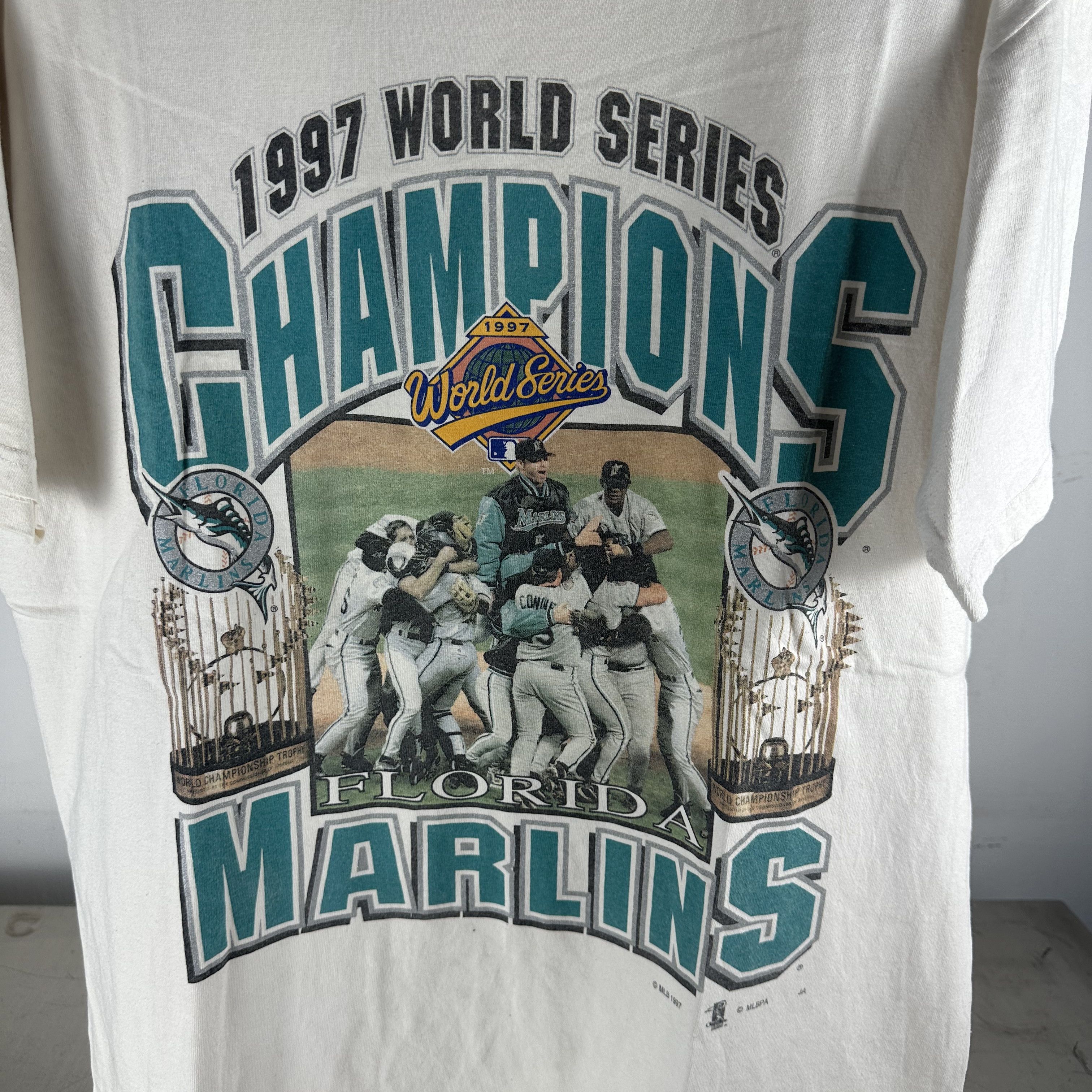 Vintage 1997 Florida Marlins MLB World Series Champions T-Shirt Size US L / EU 52-54 / 3 - 2 Thumbnail