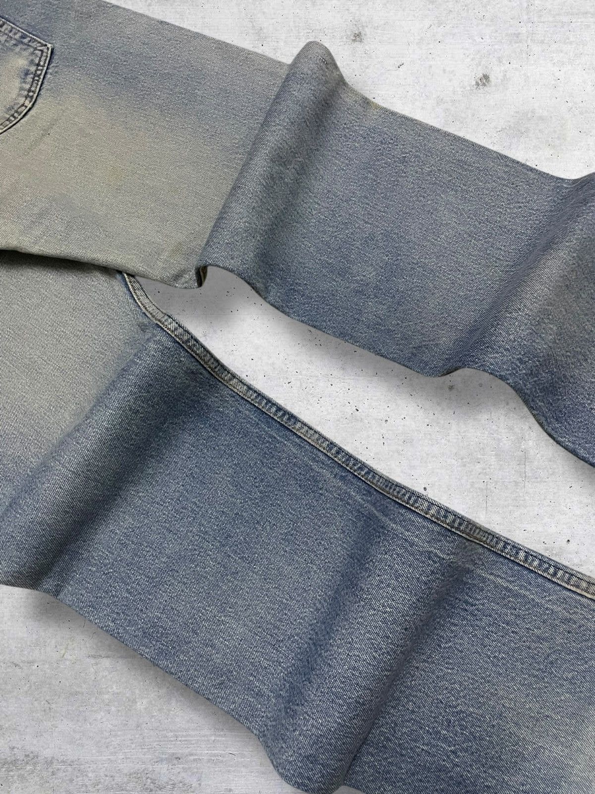 Levi's Vintage Clothing VINTAGE 501 LEVIS 90S DESIGNER OG DESIGN DISTRESSED DENIM Size US 29 - 14 Thumbnail