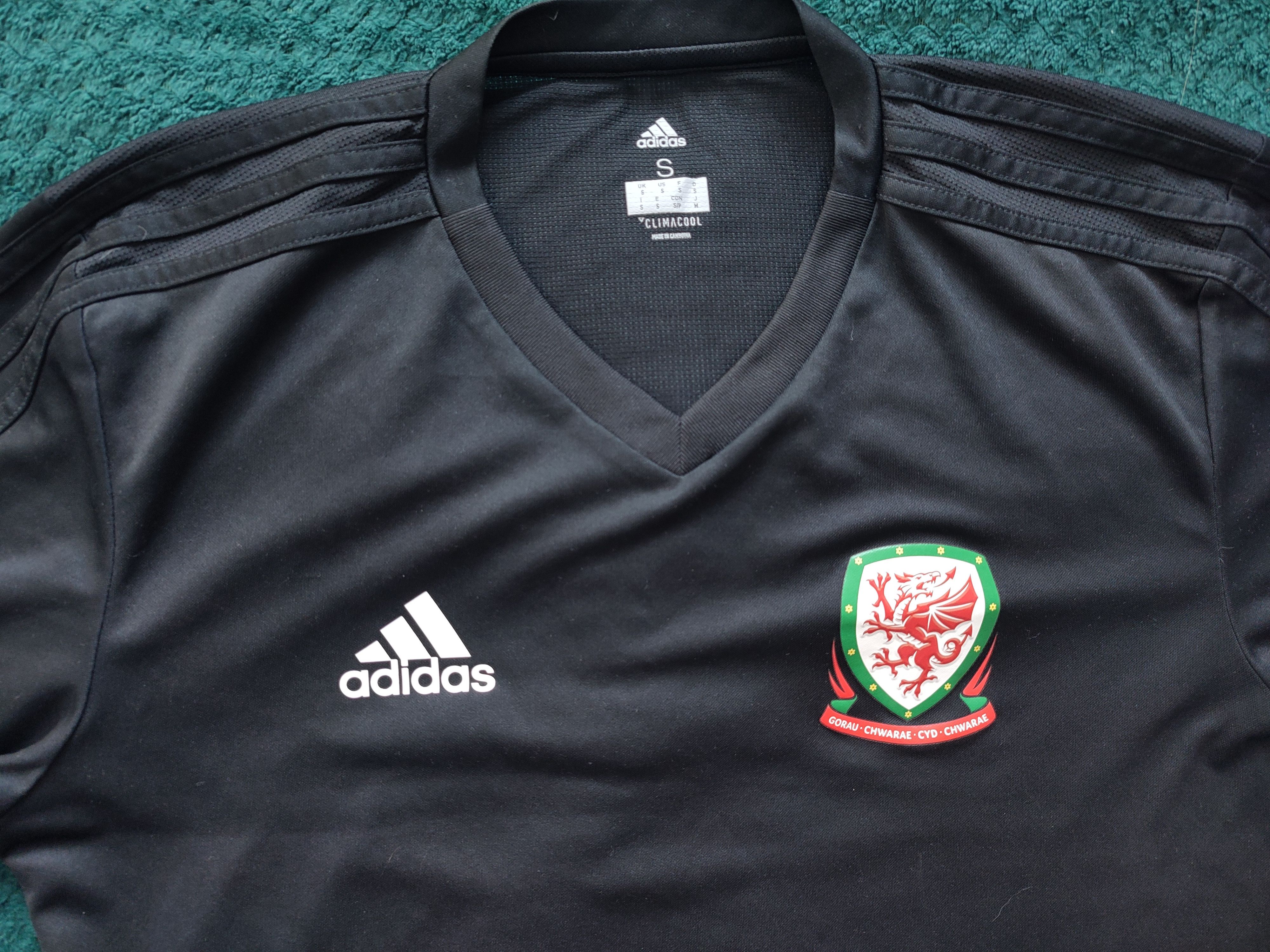 Adidas Wales National Team Adidas Soccer Jersey Football Shirt Size US S / EU 44-46 / 1 - 6 Thumbnail