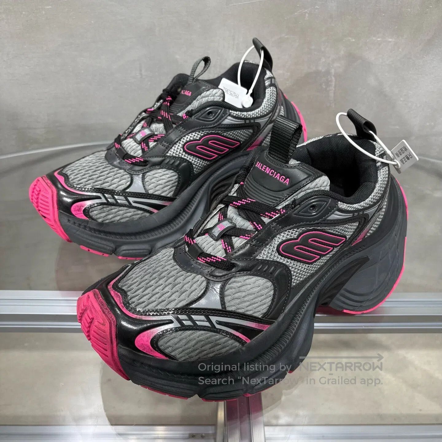 Balenciaga Balenciaga Thick-soled dad shoes in black and pink Size US 7.5 / IT 37.5 - 1 Thumbnail