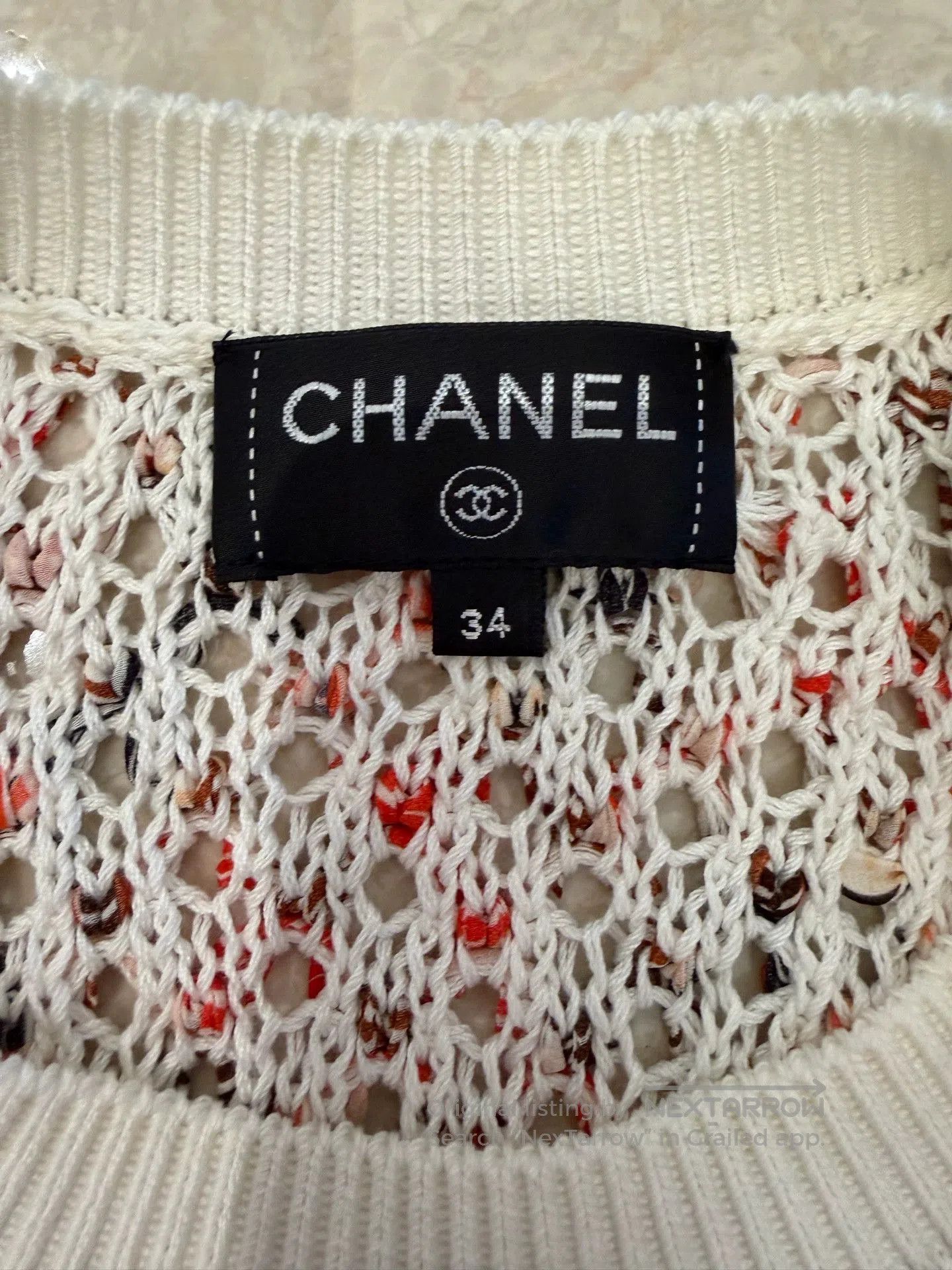 Chanel Chanel White Colorblock Cutout Knit Top. Size US XS / EU 42 / 0 - 3 Thumbnail