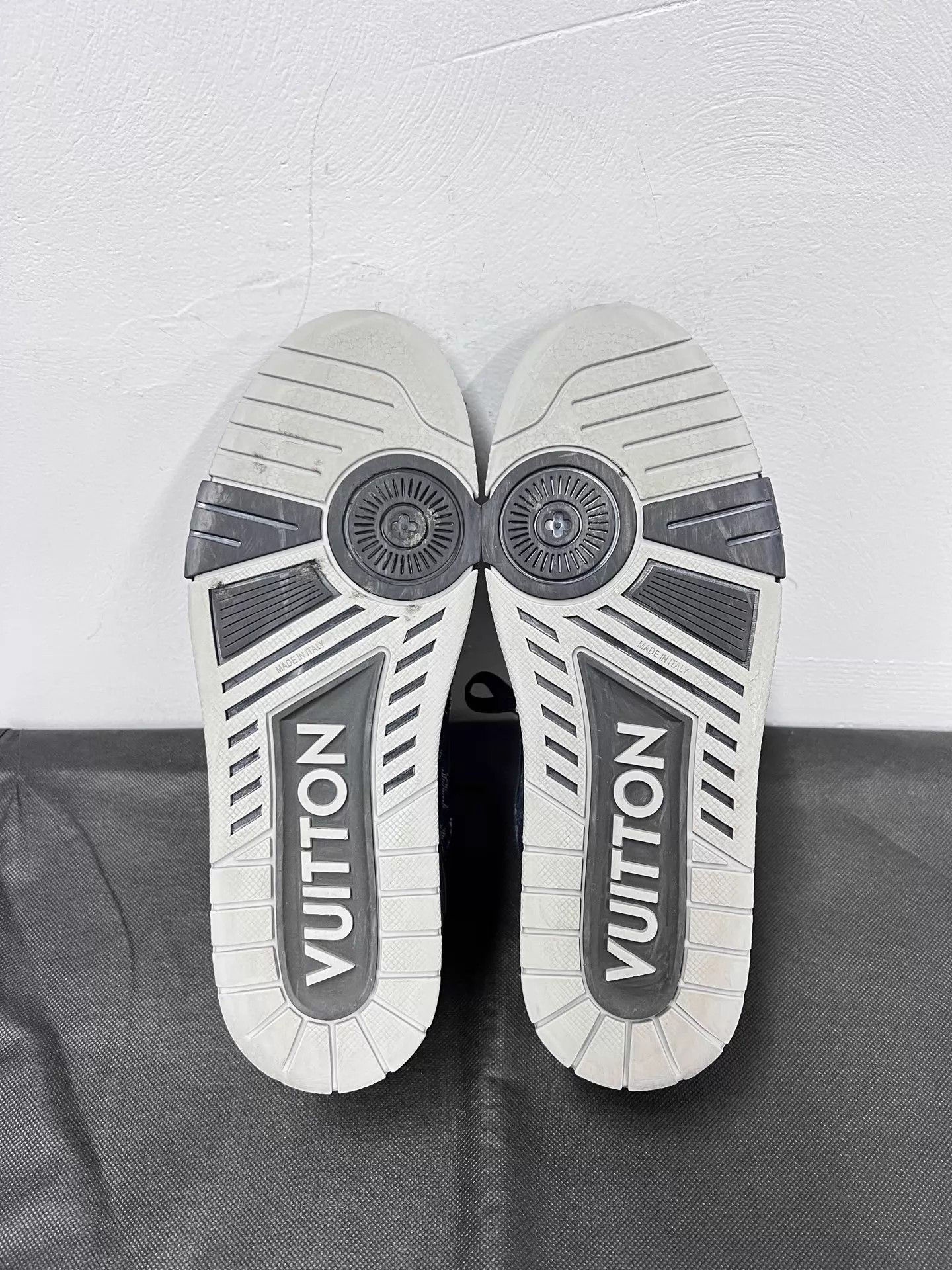 Louis Vuitton LV Trainer Black Distressed Denim Sneaker US6.5/EU40.5 Size US 7.5 / EU 40-41 - 7 Thumbnail