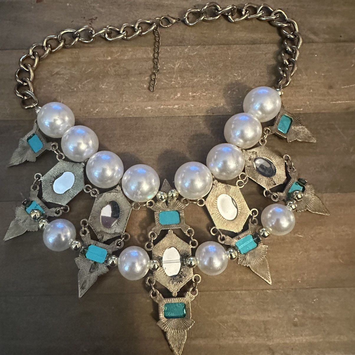 Other Chunky statement necklace w/pearls, green & blue rhinestones Size ONE SIZE - 6 Thumbnail