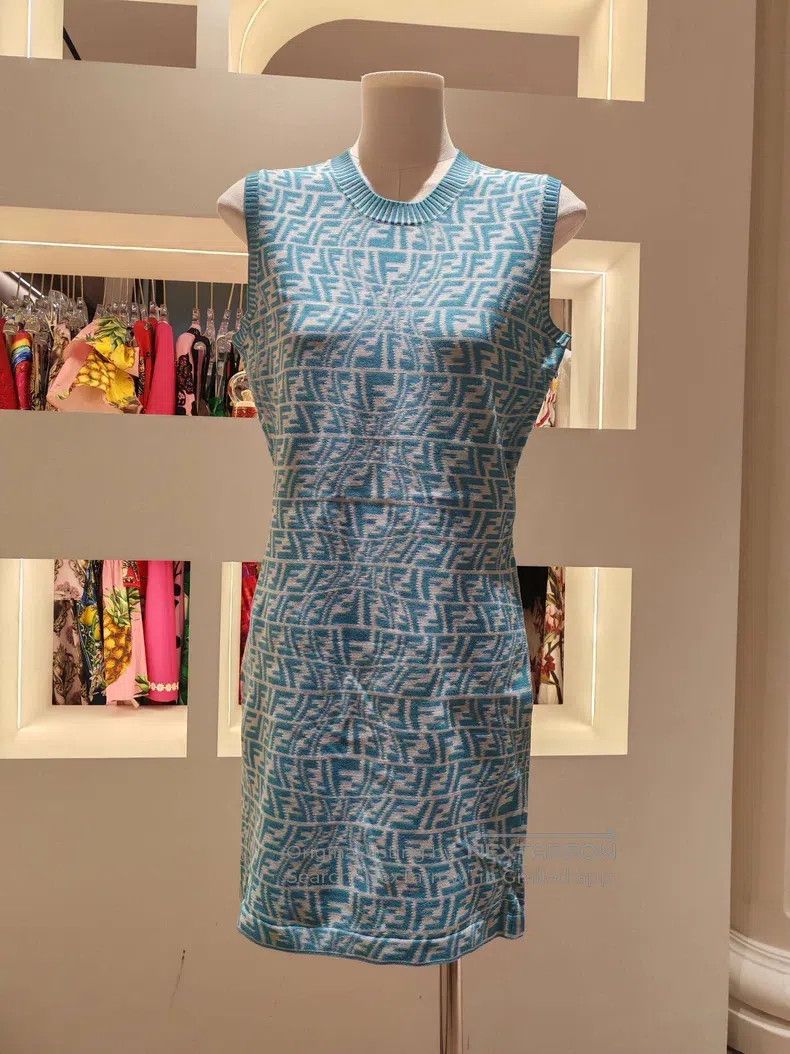 Fendi Fendi Full logo sleeveless dress Size S / US 4 / IT 40 - 1 Thumbnail
