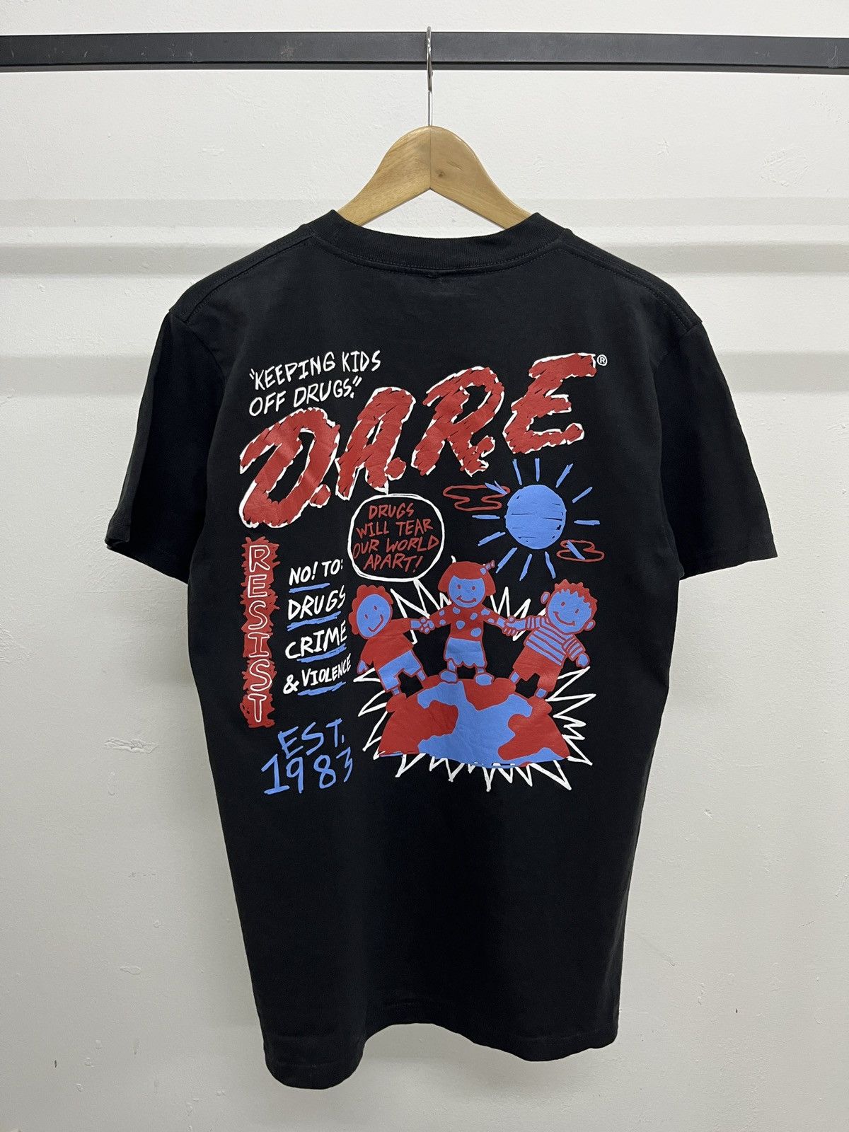 D.A.R.E Dare Resist Drugs Tee Rare Design ERD Grunge Size US S / EU 44-46 / 1 - 7 Thumbnail