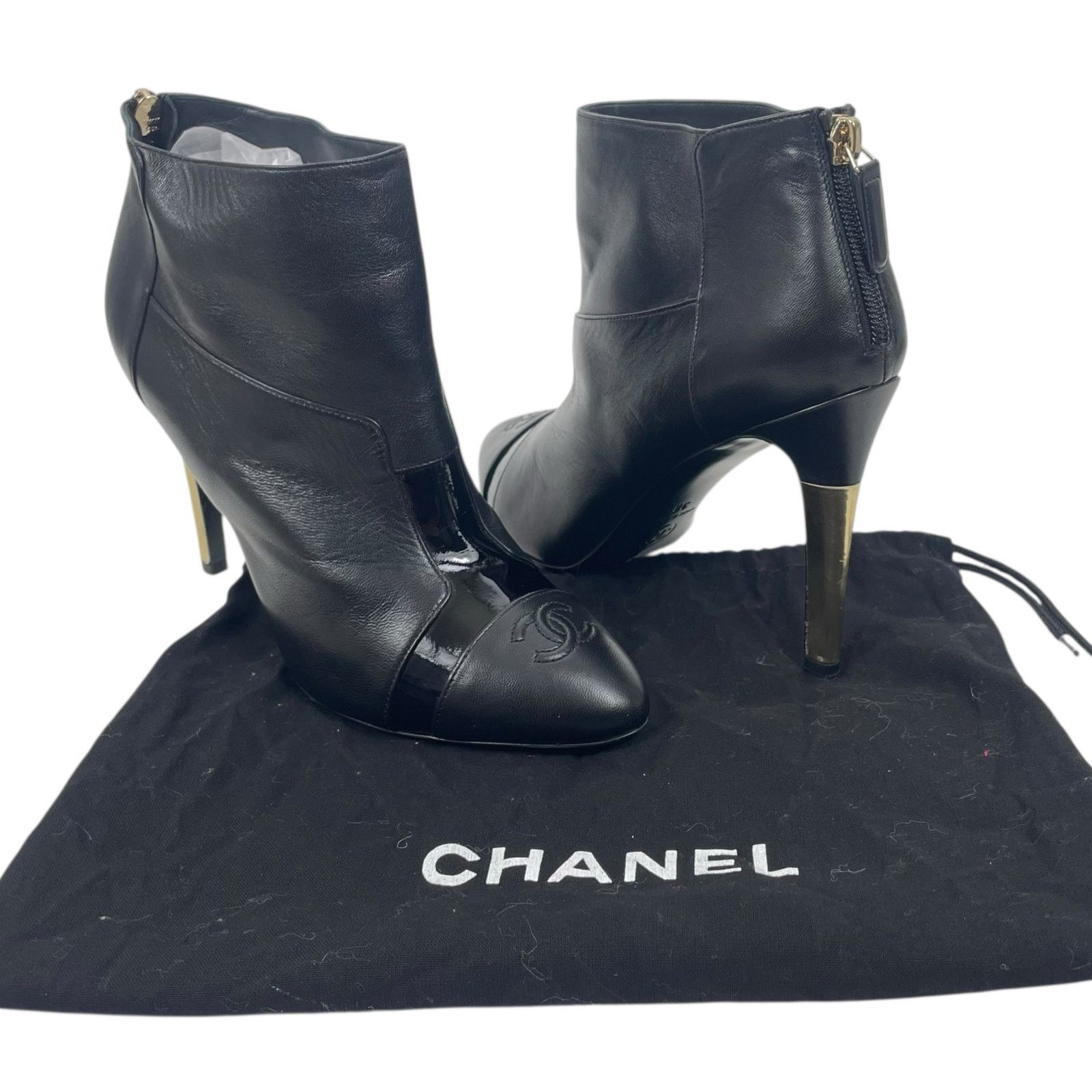 Chanel Chanel CC Logo Cap Toe Lamb Leather Heel Ankle Boots 38 Size US 8 / IT 38 - 14 Thumbnail