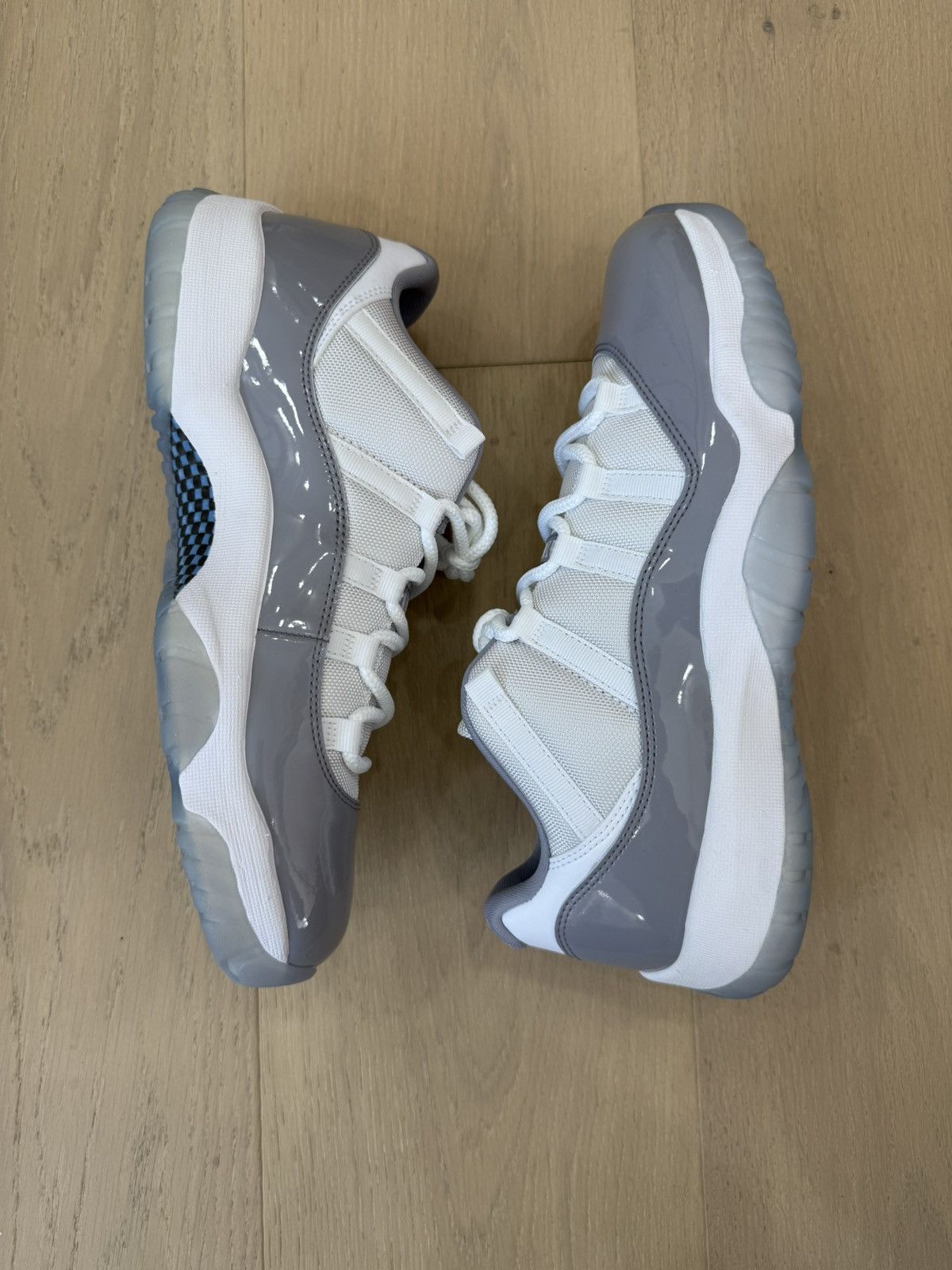 Jordan Brand Jordan 11 Cement Grey Lows Size US 11 / EU 44 - 1 Thumbnail