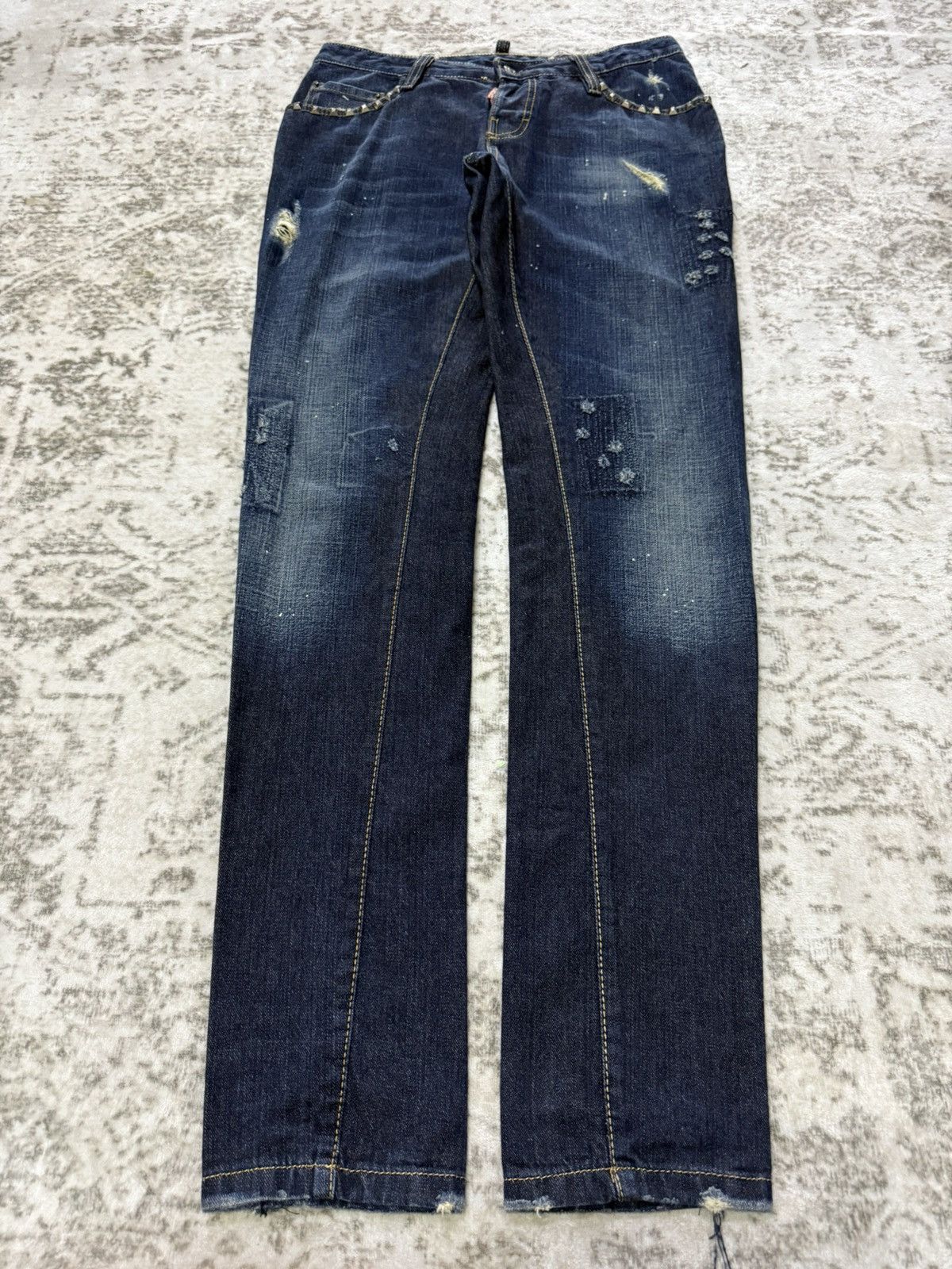 Dsquared2 2000s Dsquared2 Distressed Studded Carrot Cut Denim Pants Size US 30 / EU 46 - 1 Thumbnail