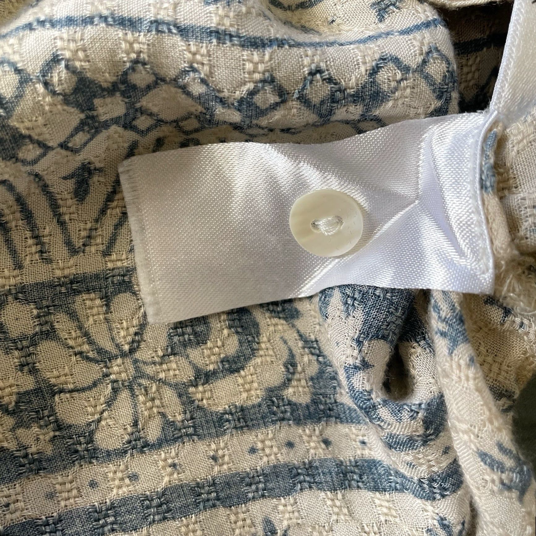 Vintage Sigrid Olsen Blouse Top Size L Cream Blue Embroidered Short Sleeve Modal Daisy Floral Bohemian Classic Womens Regular Shirt Size L / US 10 / IT 46 - 6 Thumbnail