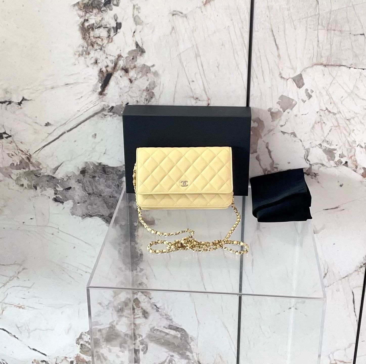Chanel Pre-loved Bag Very good condition Size ONE SIZE - 1 Thumbnail