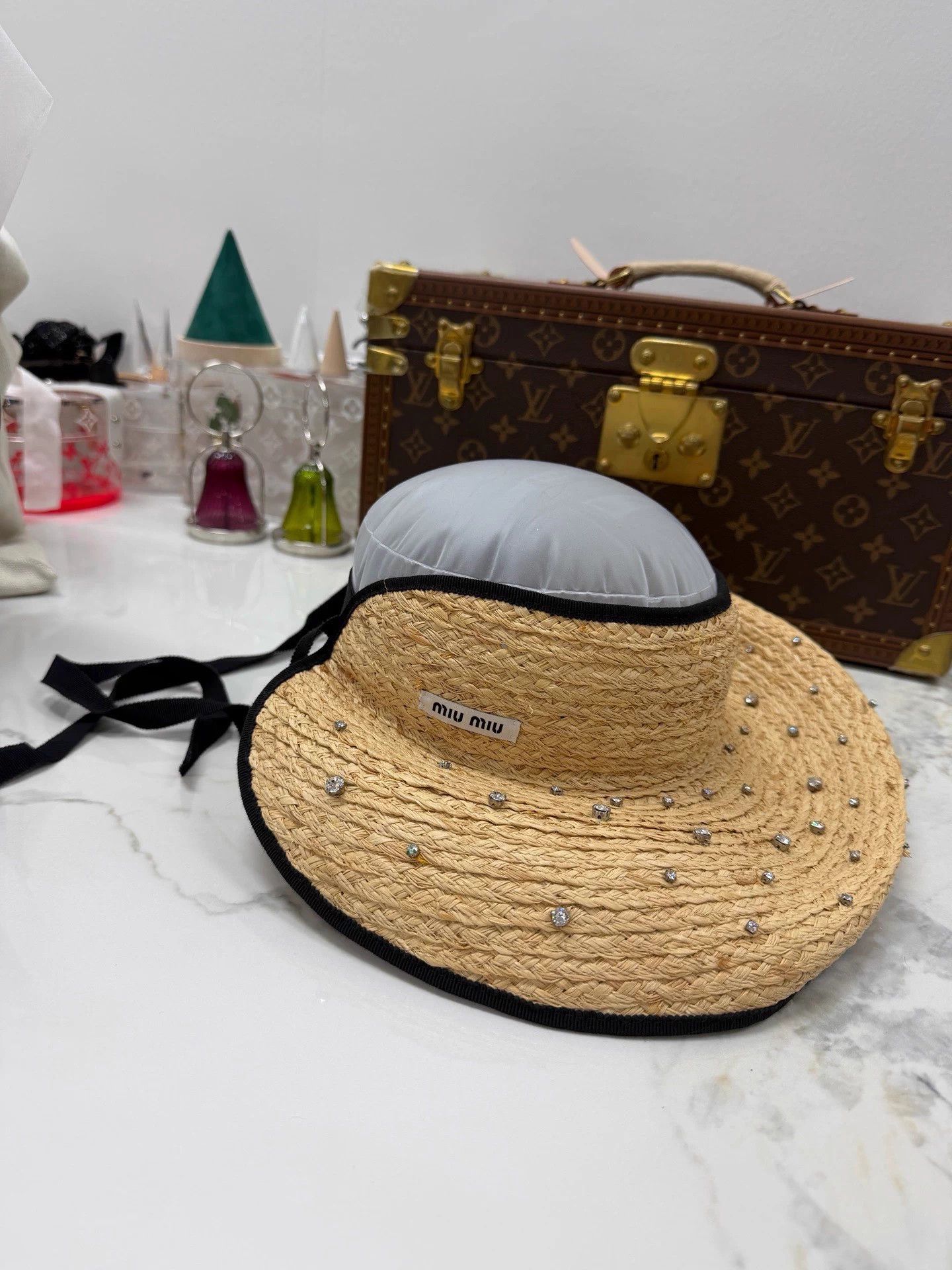 Miu Miu MIUMIU Rhinestone Straw Hat Elastic Band Size S MINT Size ONE SIZE - 1 Thumbnail