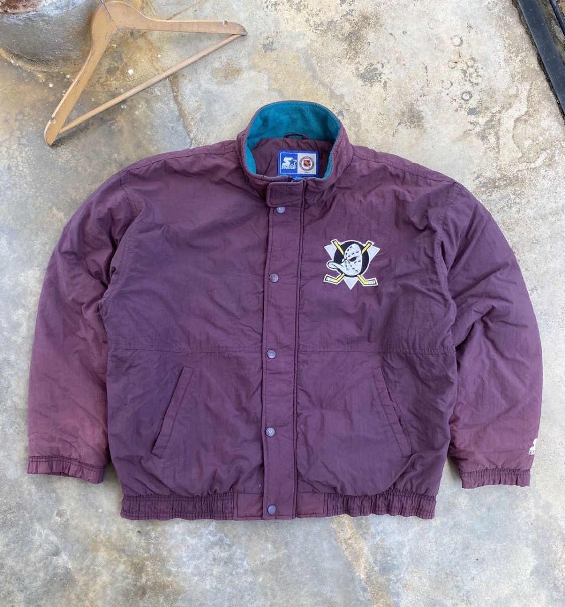 NHL Vintage Oversizes Starter Mighty Ducks Bomber Jacket Size US L / EU 52-54 / 3 - 14 Thumbnail