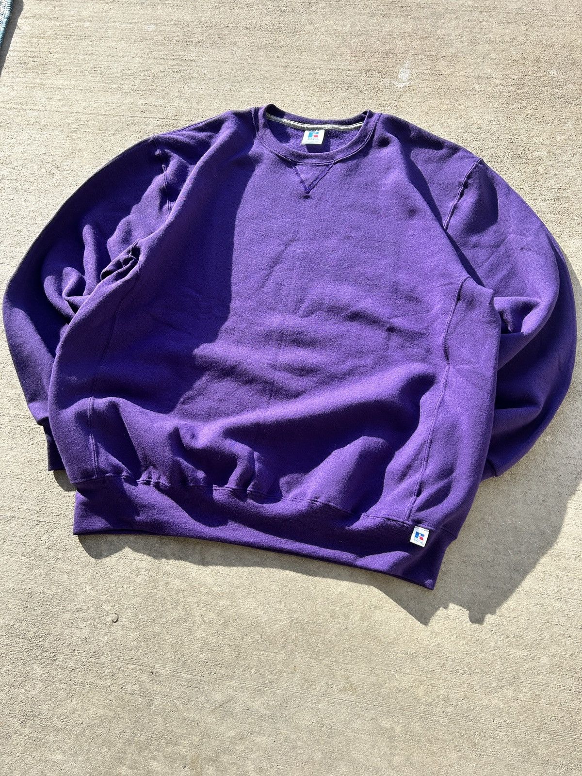 Russell Athletic Vintage 90’s Russel Athletic Crewneck Size US XL / EU 56 / 4 - 2 Thumbnail