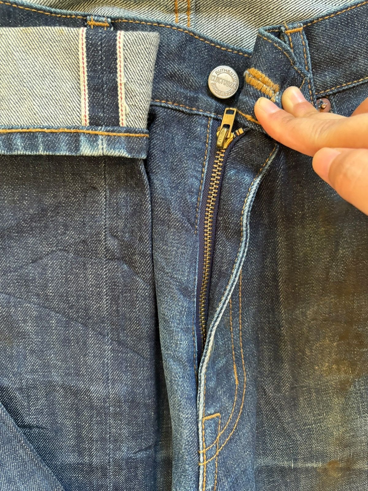 Designer × Japanese Brand Vintage Japanese Brand Raw Denim Selvedge Loose Jeans Size US 33 - 4 Thumbnail