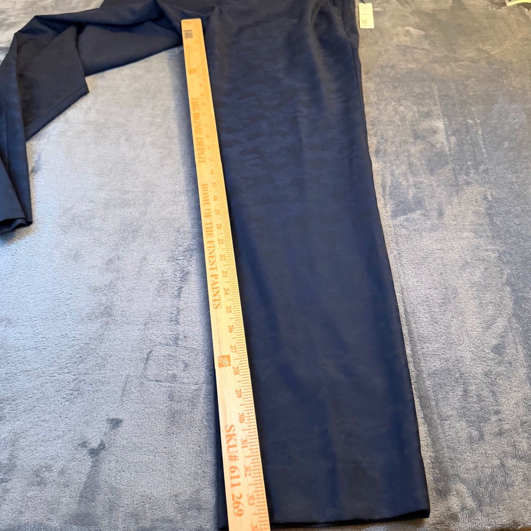 Bar III Bar III Slim Fit Navy Blue Dress Pants Wool Blend Men's 36W 34L Nwt Wool Poly Dress Pants Bar III Men’s Slim Pants Navy Blue Workwear Casual 90s? Size US 36 / EU 52 - 7 Thumbnail