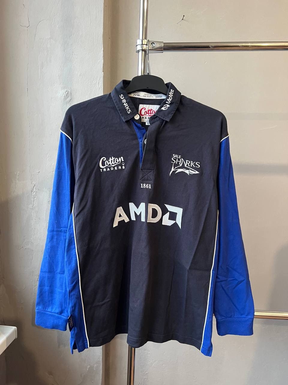 Cotton Traders 2003 SHARKS RFC RUGBY UNION JERSEY SHIRT COTTON TRADERS SZ L Size US L / EU 52-54 / 3 - 2 Thumbnail