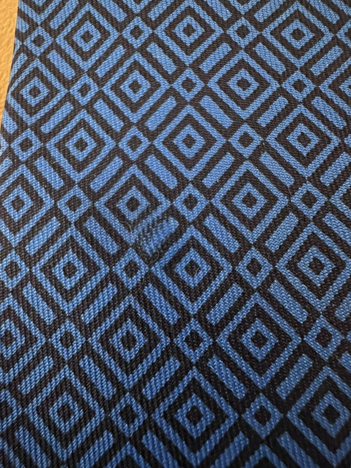 Hermes Hermes geometric pattern tie, 2.875”, made in France Size ONE SIZE - 7 Thumbnail