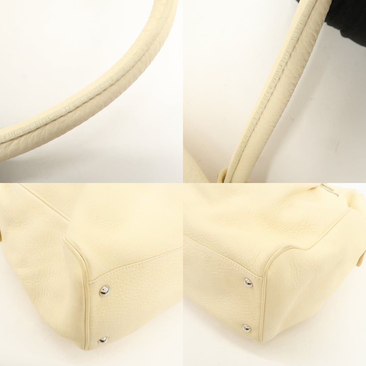 Salvatore Ferragamo Ferragamo Gancini Leather Shoulder Bag Cream Size ONE SIZE - 4 Thumbnail