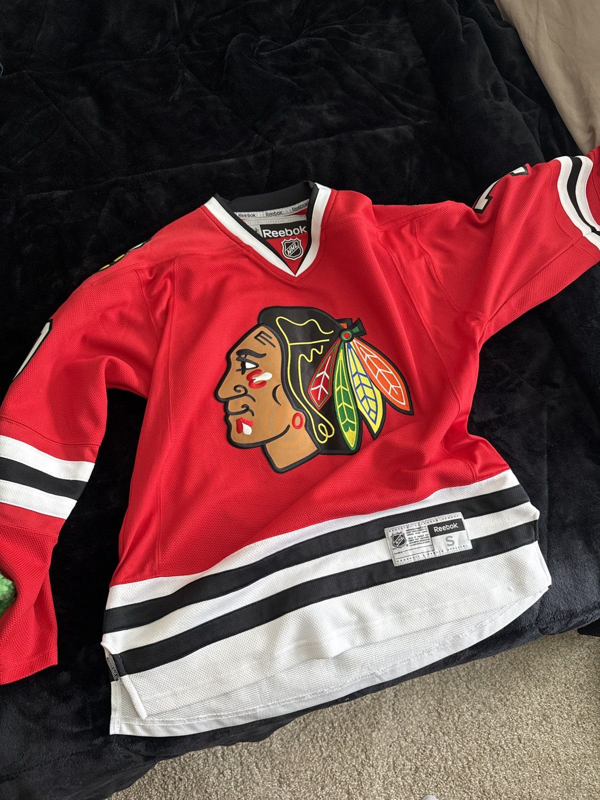 Reebok Chicago Blackhawk Patrick Sharpe jersey Size US S / EU 44-46 / 1 - 2 Thumbnail