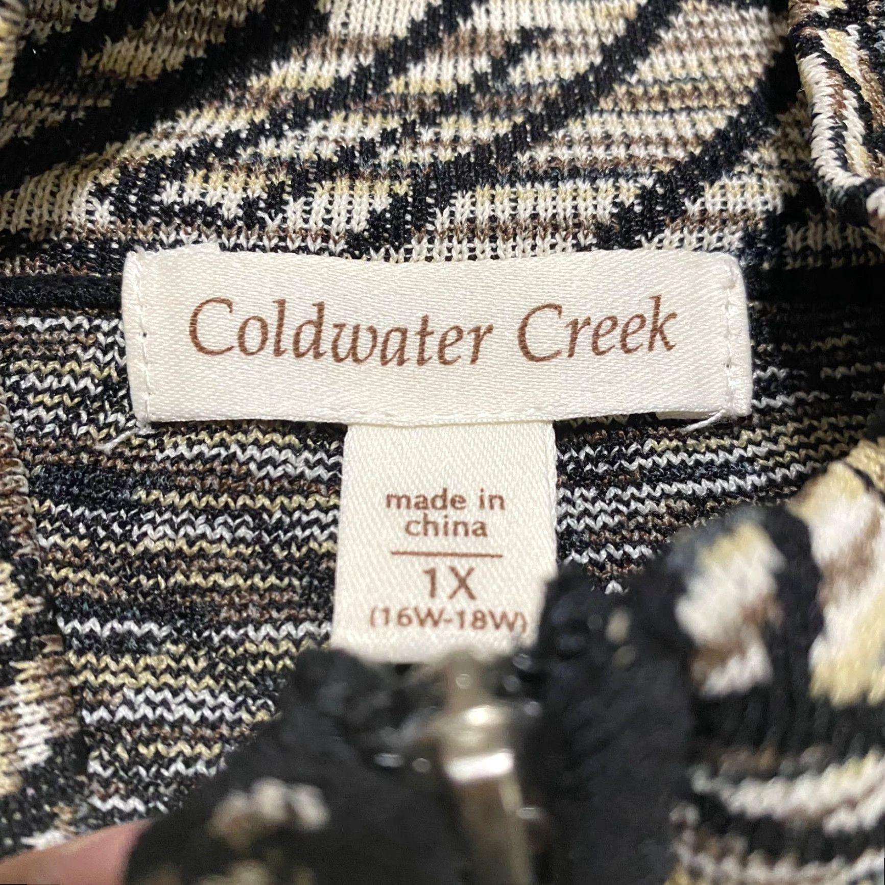 Coldwater Creek Coldwater Creek Womens 1X Plus Sweater Jacket Multicolor Geometric Full Zip Shirt Womens 1X Plus Multicolor Geometric Full Zip Winter Spring Fall Size XL / US 12-14 / IT 48-50 - 3 Thumbnail