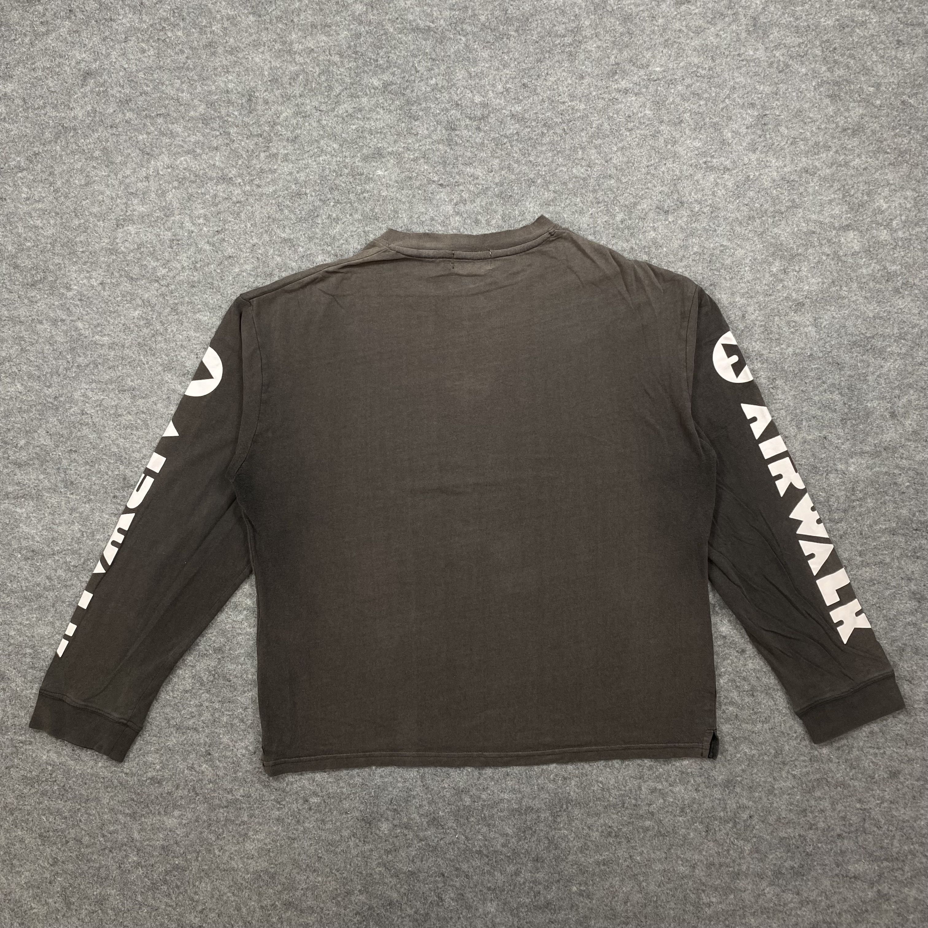 Vintage Vintage Airwalk Long Sleeve Distressed Tshirt-N015 Size US M / EU 48-50 / 2 - 2 Thumbnail