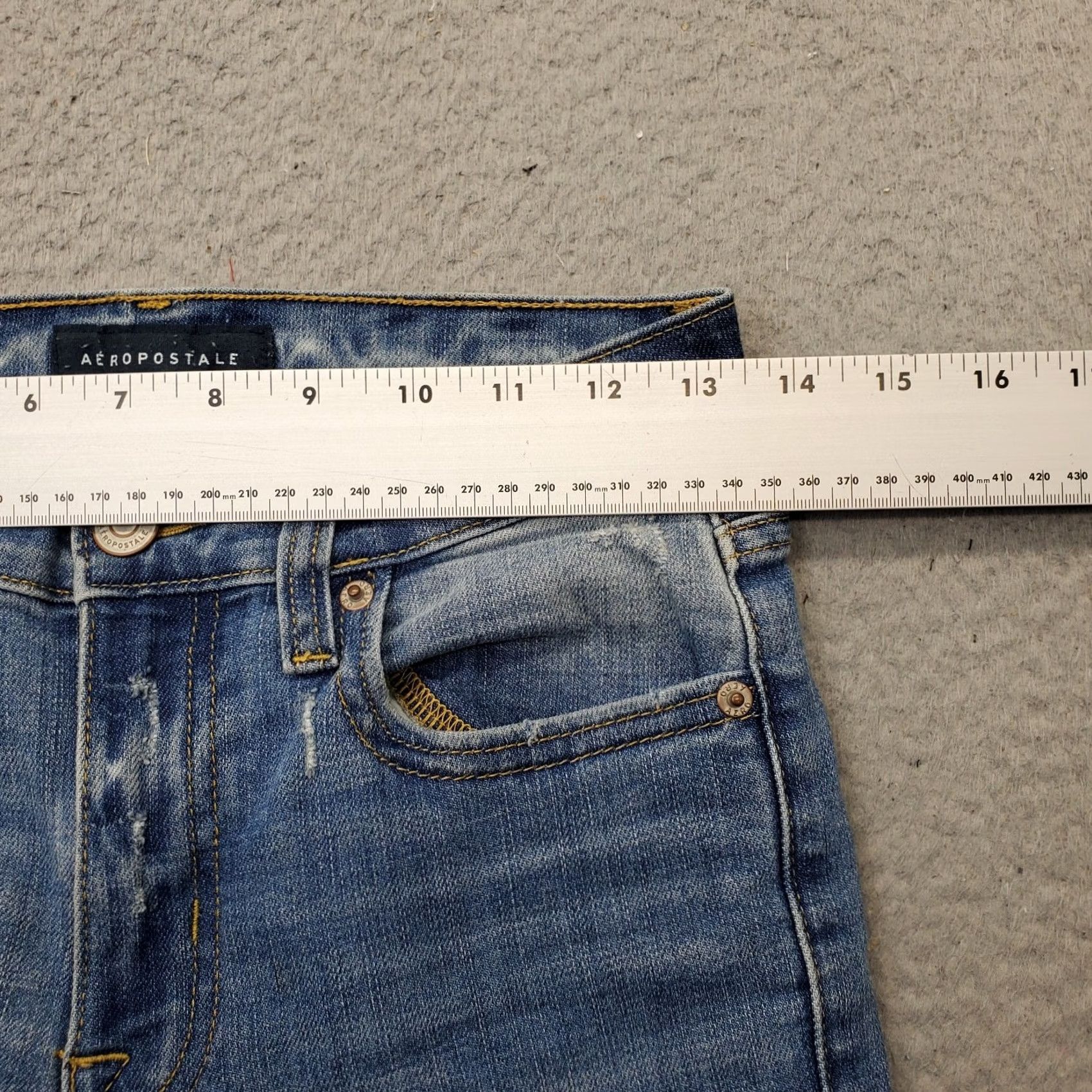 Vintage Aéropostale Womens Jeans 0 Blue Denim Faded Medium Wash High Rise Flared Leg Size 25" / US 0 / IT 36 - 6 Thumbnail