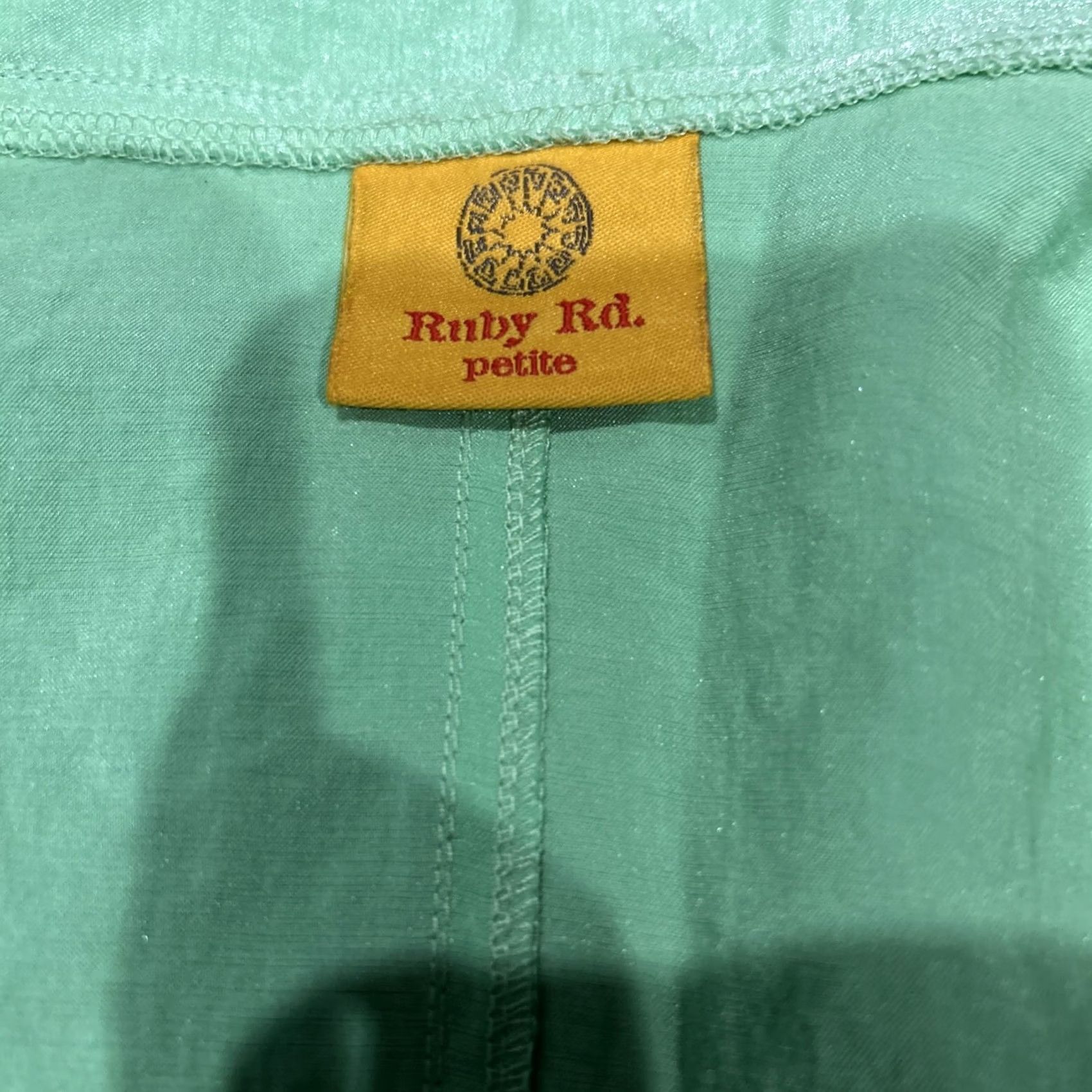Vintage ruby rd Women’s PL Light Green Rayon Open Blouse Petite tops A23 Size L / US 10 / IT 46 - 2 Thumbnail