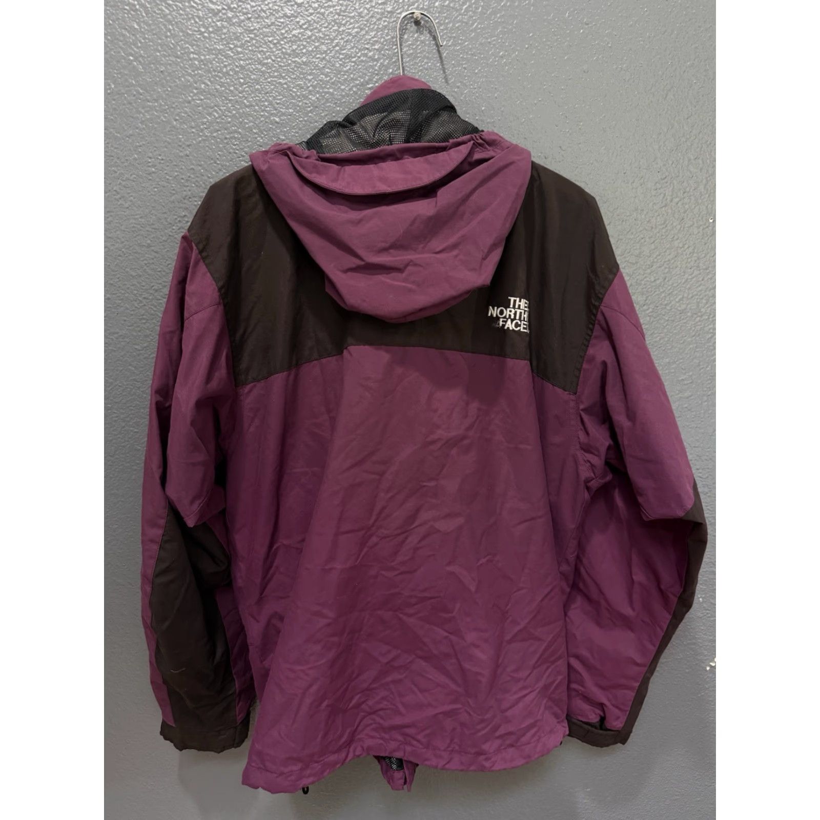 The North Face VINTAGE The North Face Mountain Guide Goretex Achivent Purple Jacket M Men’s Medium Purple Water Resistant 80s 90s Size US M / EU 48-50 / 2 - 5 Thumbnail