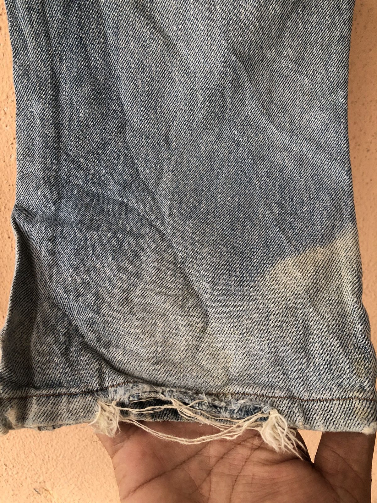 Levi's × Vintage Thrashed 📍501 Levis 90s Vintage Jean Size US 30 / EU 46 - 14 Thumbnail