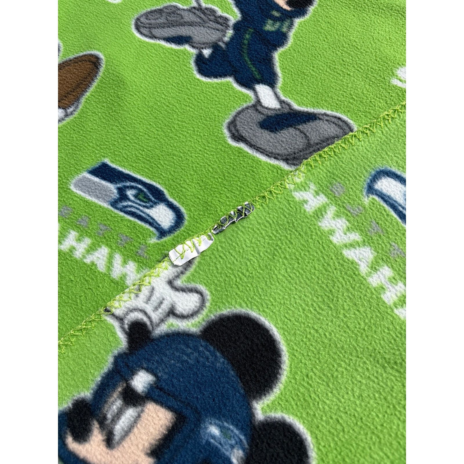 Disney Seattle Seahawks x Disney Mickey Mouse football blanket Size ONE SIZE - 3 Thumbnail
