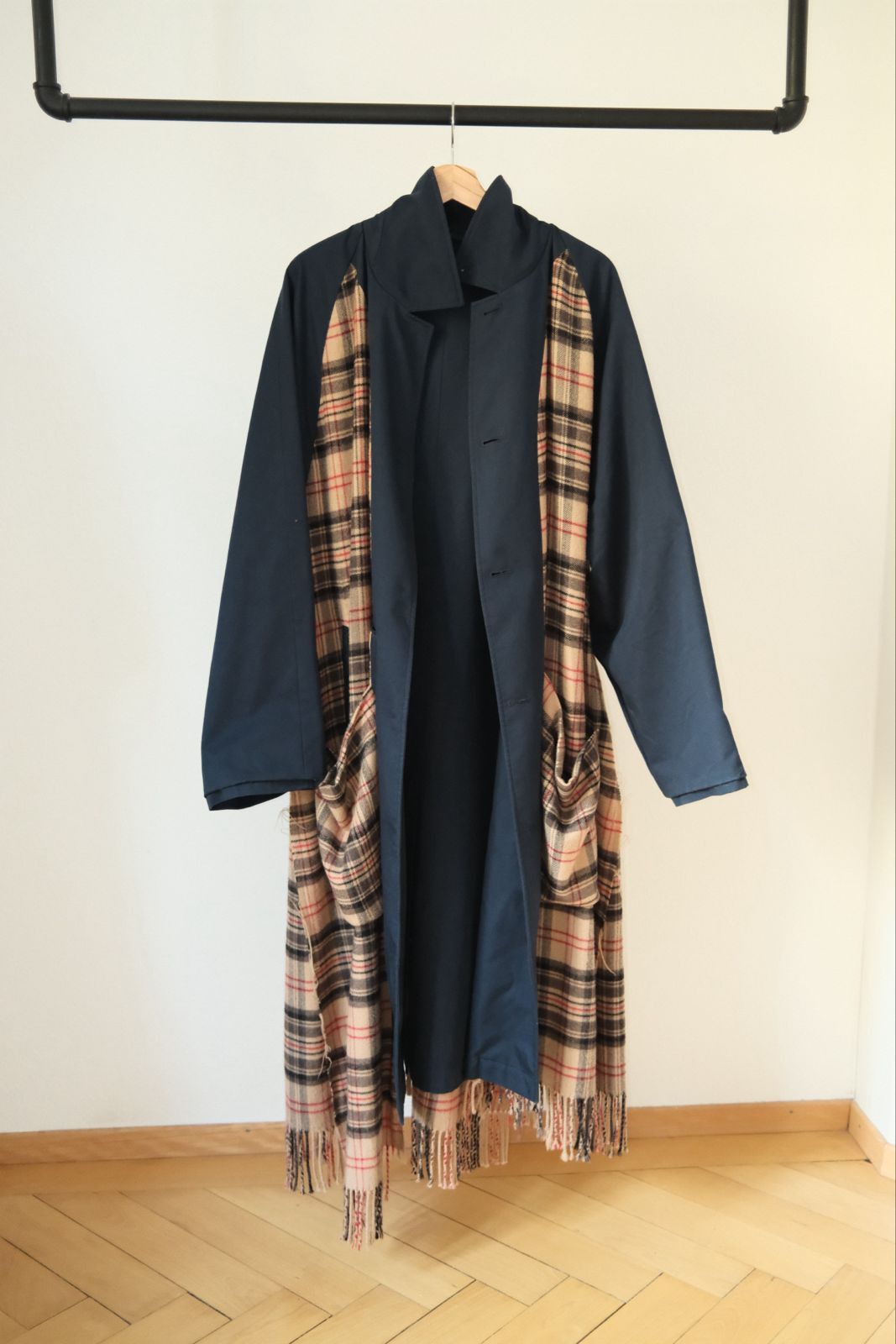 Vetements Vetements Runway Inside Out coat Size S / US 4 / IT 40 - 3 Thumbnail