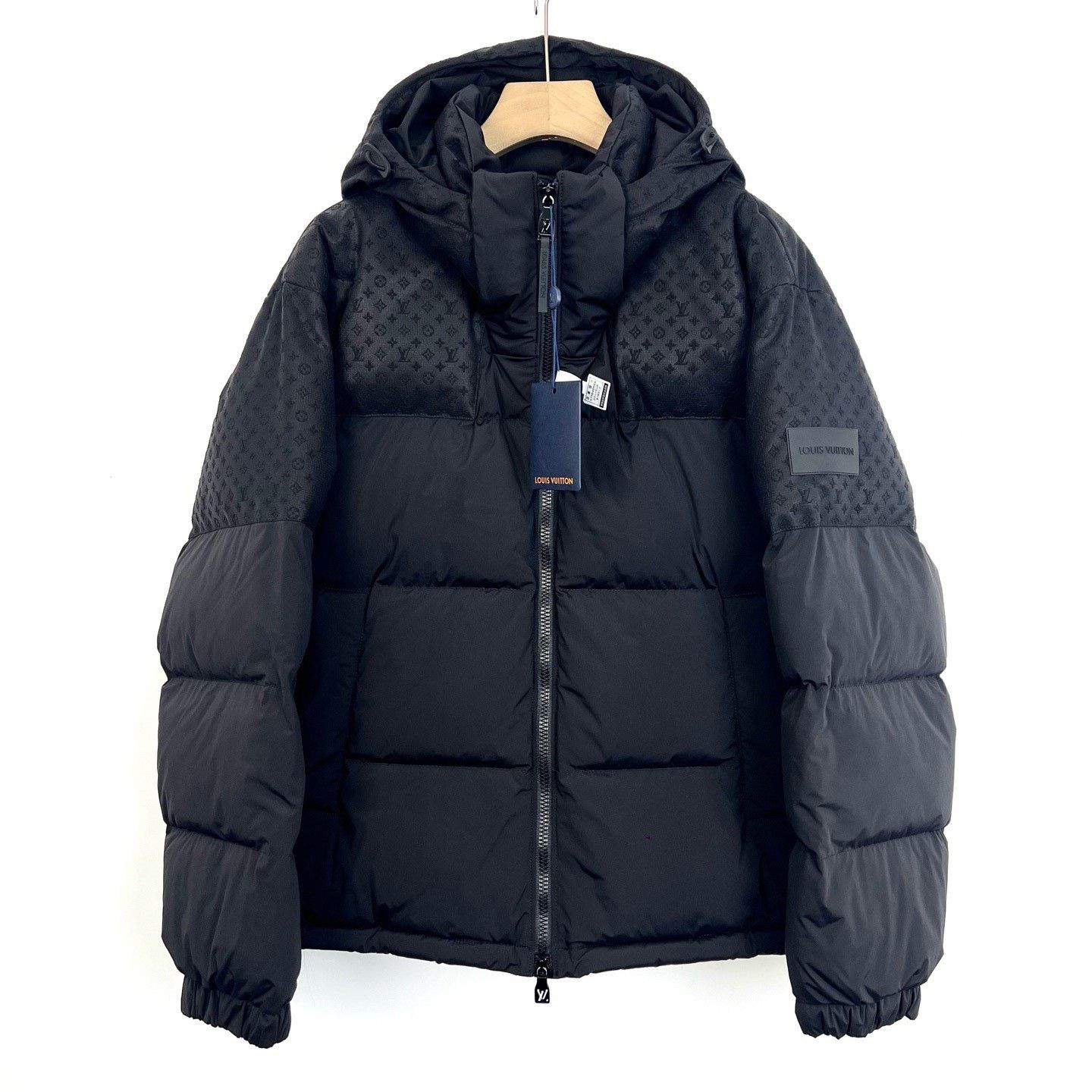Louis Vuitton Louis Vuitton 2025 Black Spliced Embroidery Hooded Jacket Size US S / EU 44-46 / 1 - 1 Thumbnail