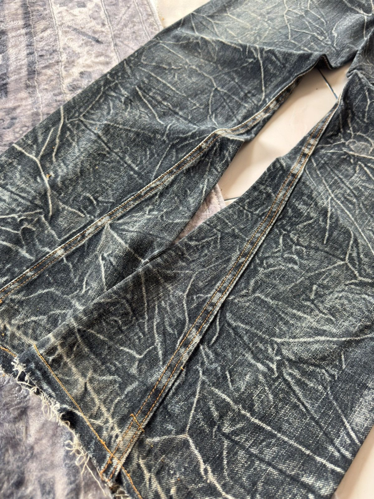 If Six Was Nine Nylaus Japan Shatter Wash Spiral Glam Flared Jeans Size US 30 / EU 46 - 17 Thumbnail